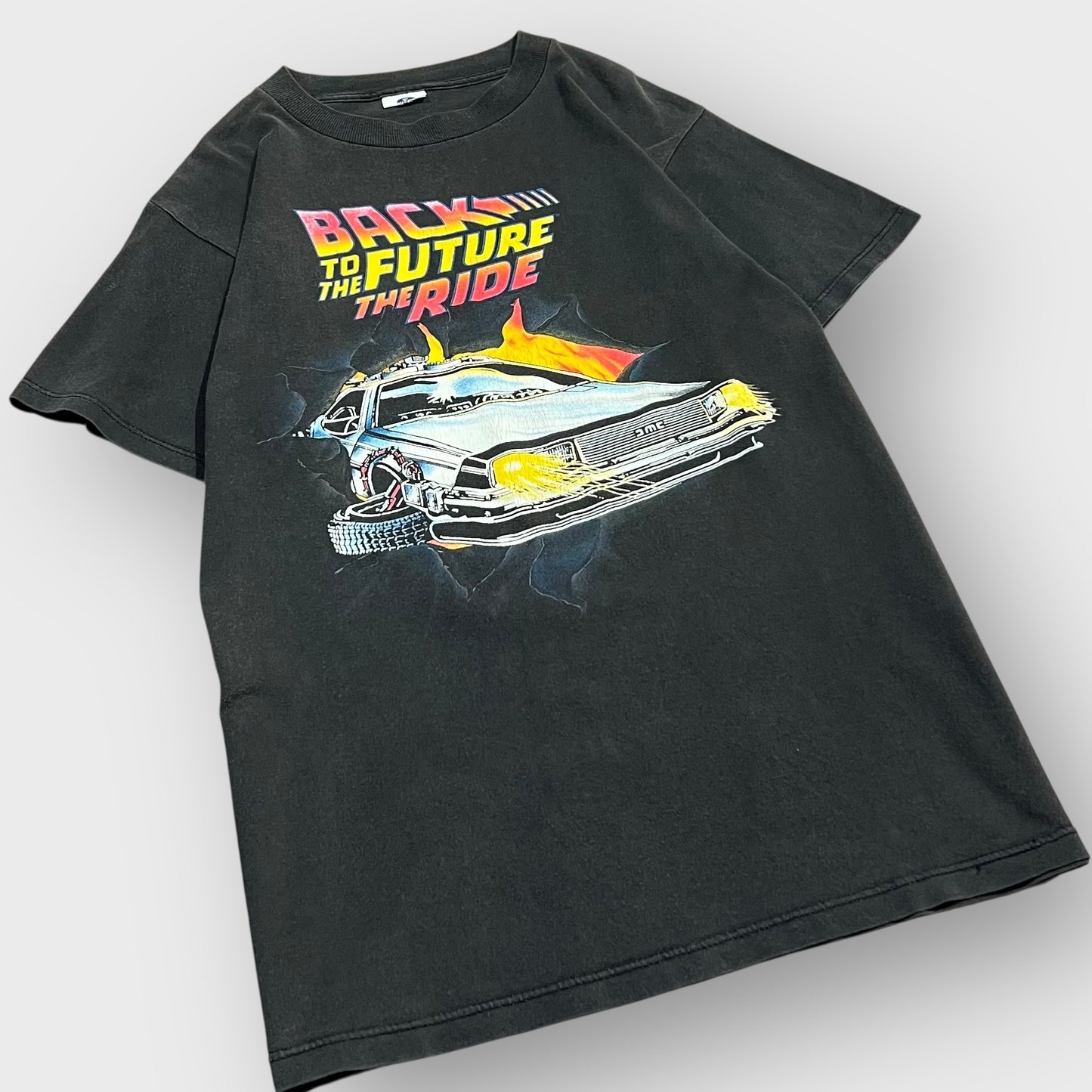 90’s “BACK TO THE FUTURE RIDE
adventure” t-shirt