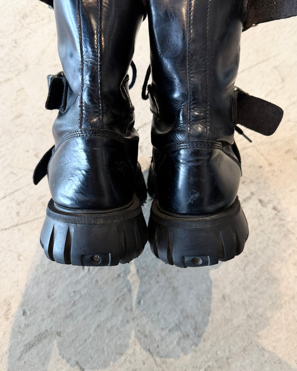 massiv 3buckle boots 12-loch