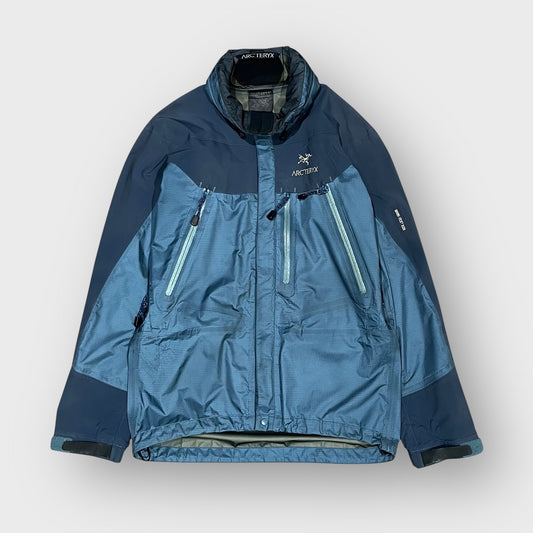 00’s “Arc'teryx”