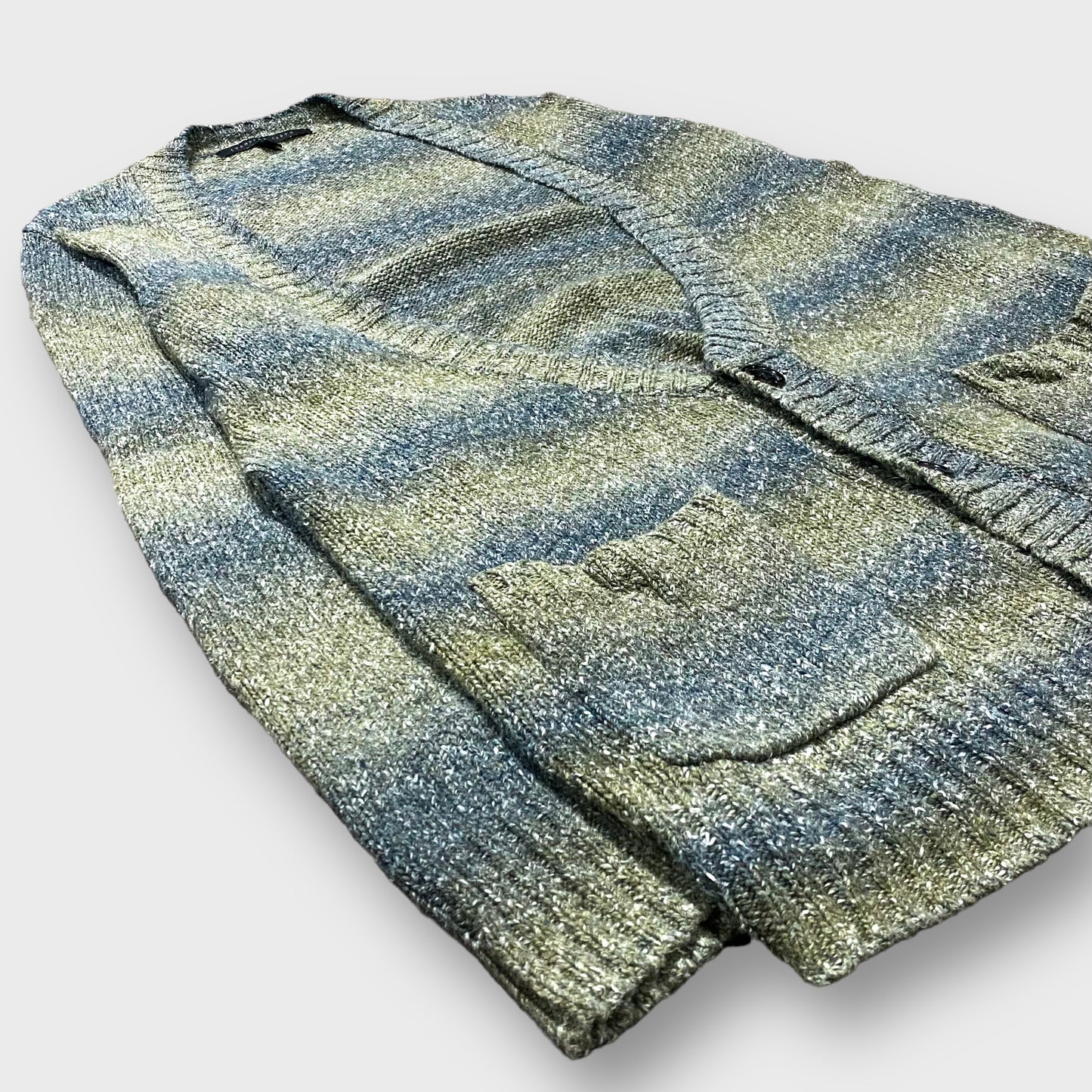 Border pattern gradation knit cardigan