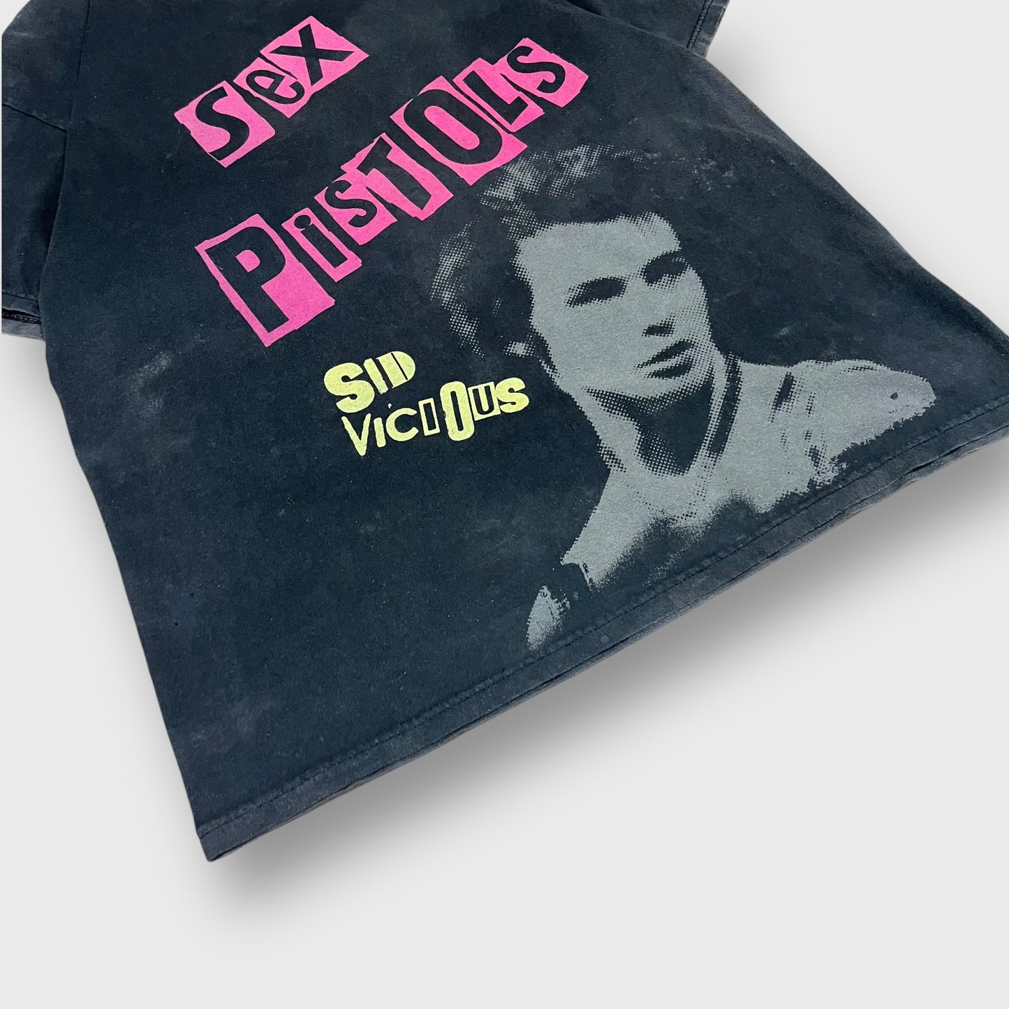 00’s SEX PISTOLS
“SID VICIOUS” band t-shirt