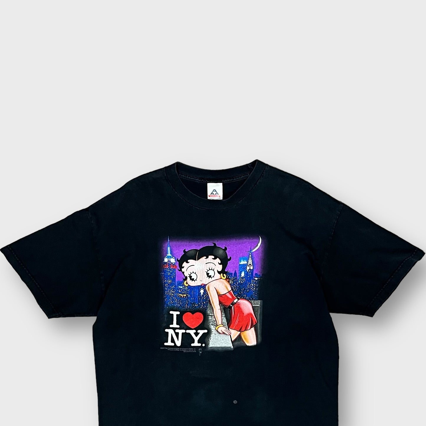 00’s “Betty Boop” character t-shirt