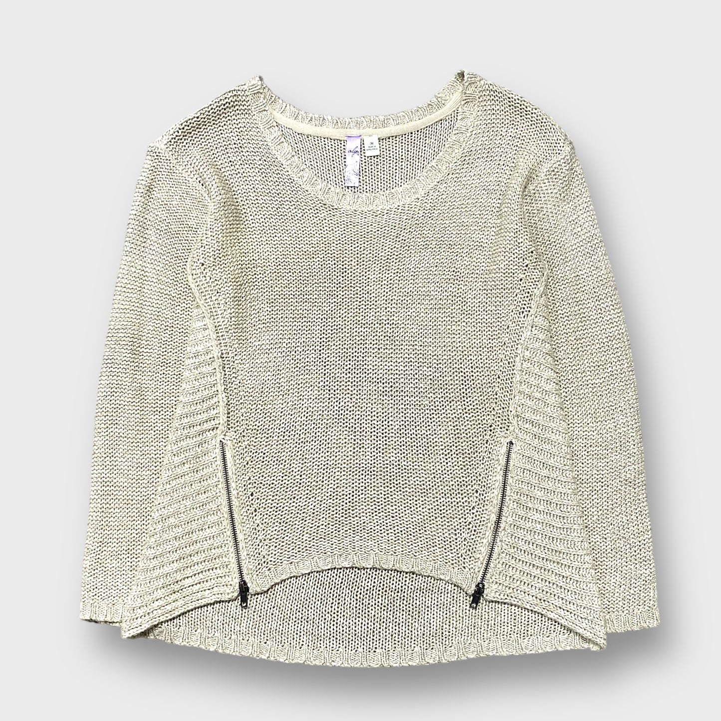 Gimmick ridge knitting sweater