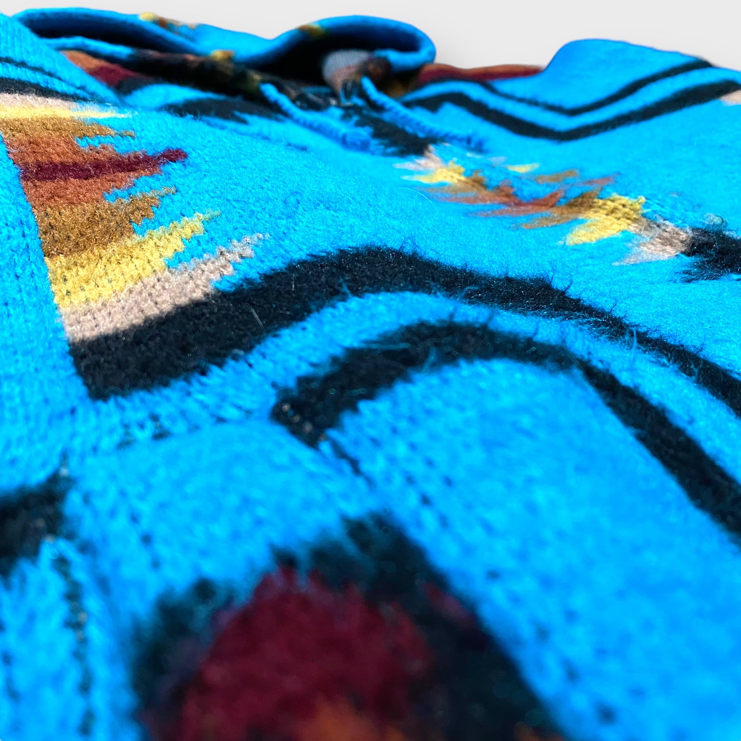 Native pattern zip up knit jacket
