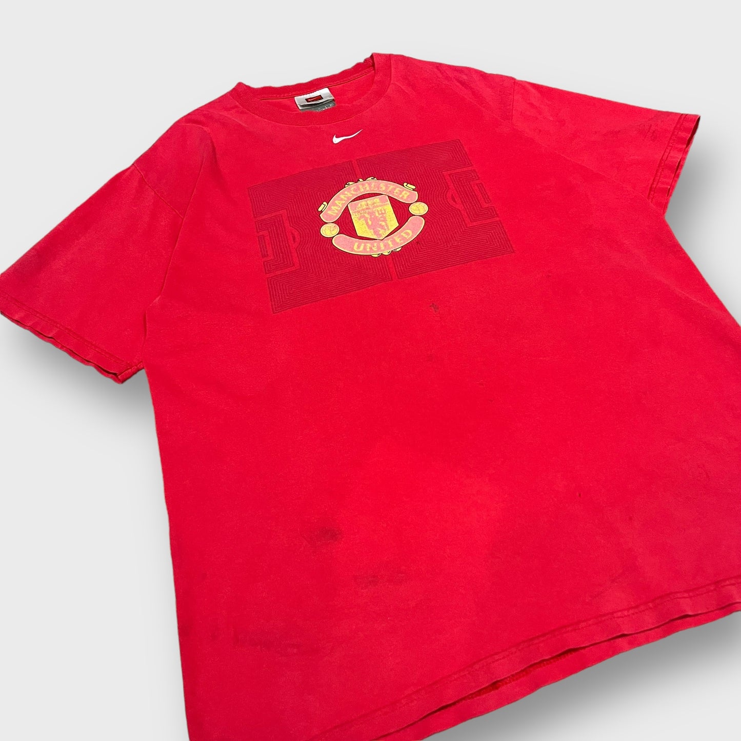 90’s NIKE
“Manchester United” t-shirt