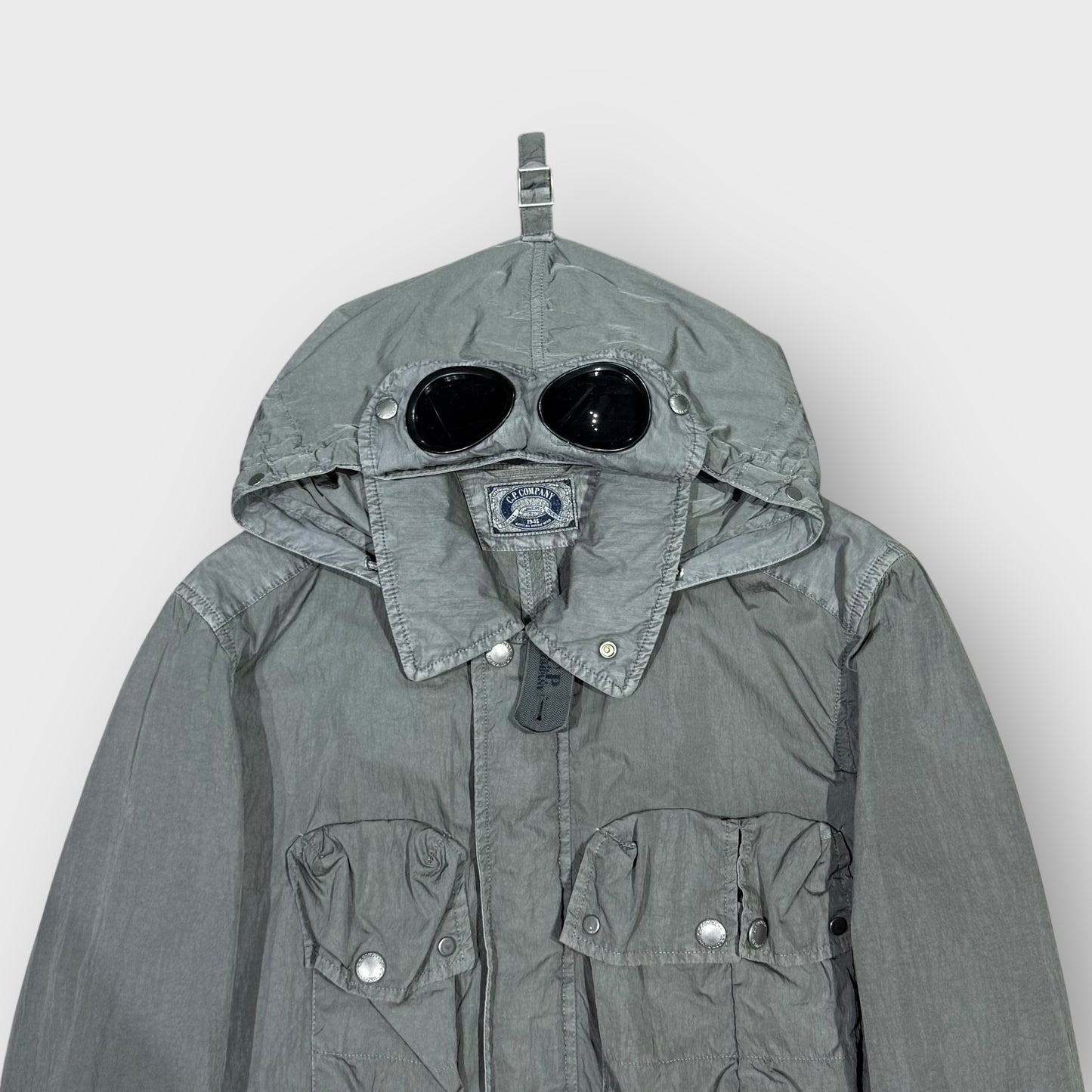 00’s “C.P.COMPANY”
nylon metal hooded jacket