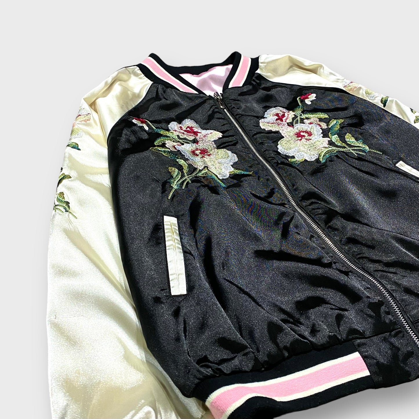 00's Flower embroidery reversible souvenir jacket