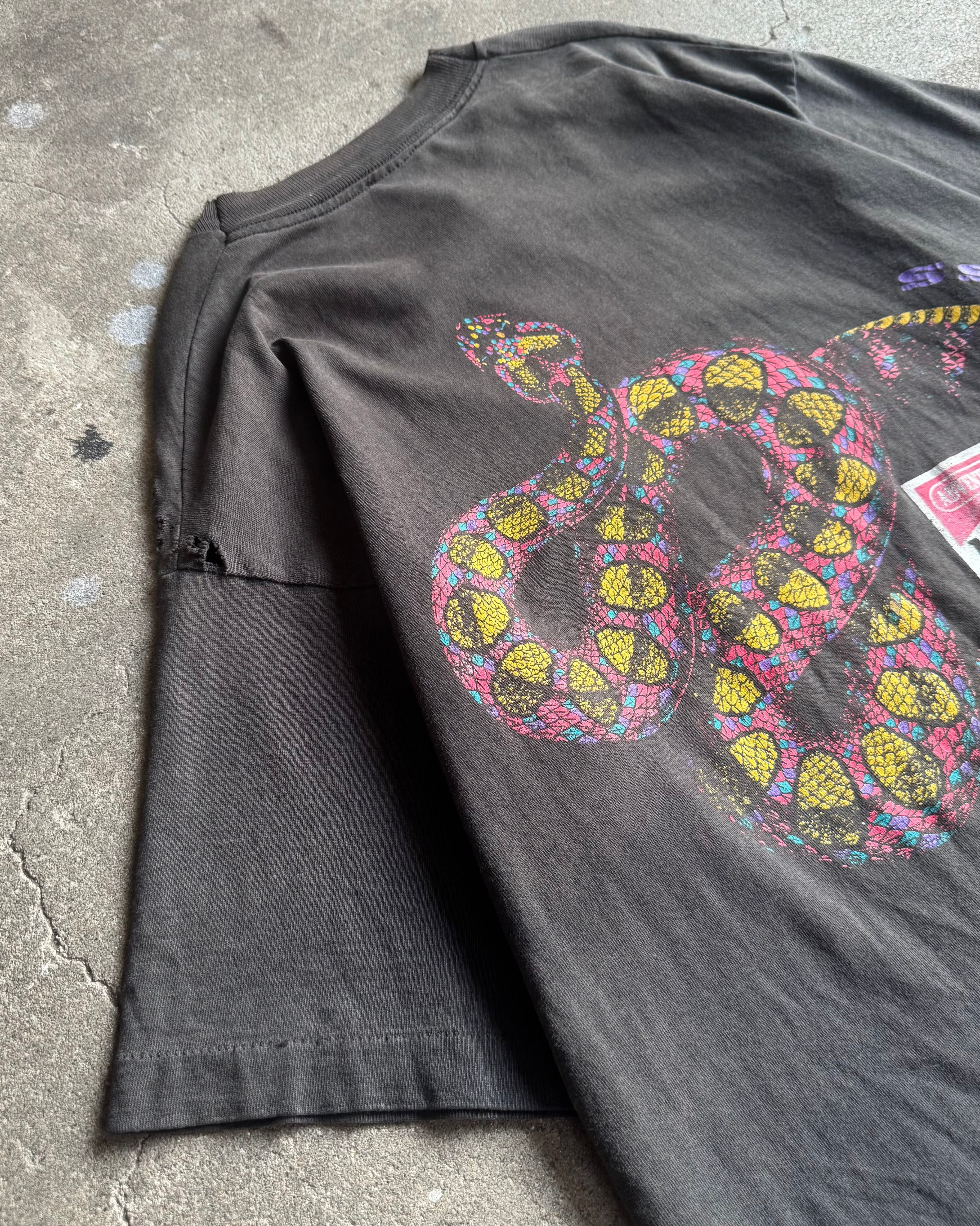 90’s Marlboro“Snake Pass” company t-shirt X-LARGE