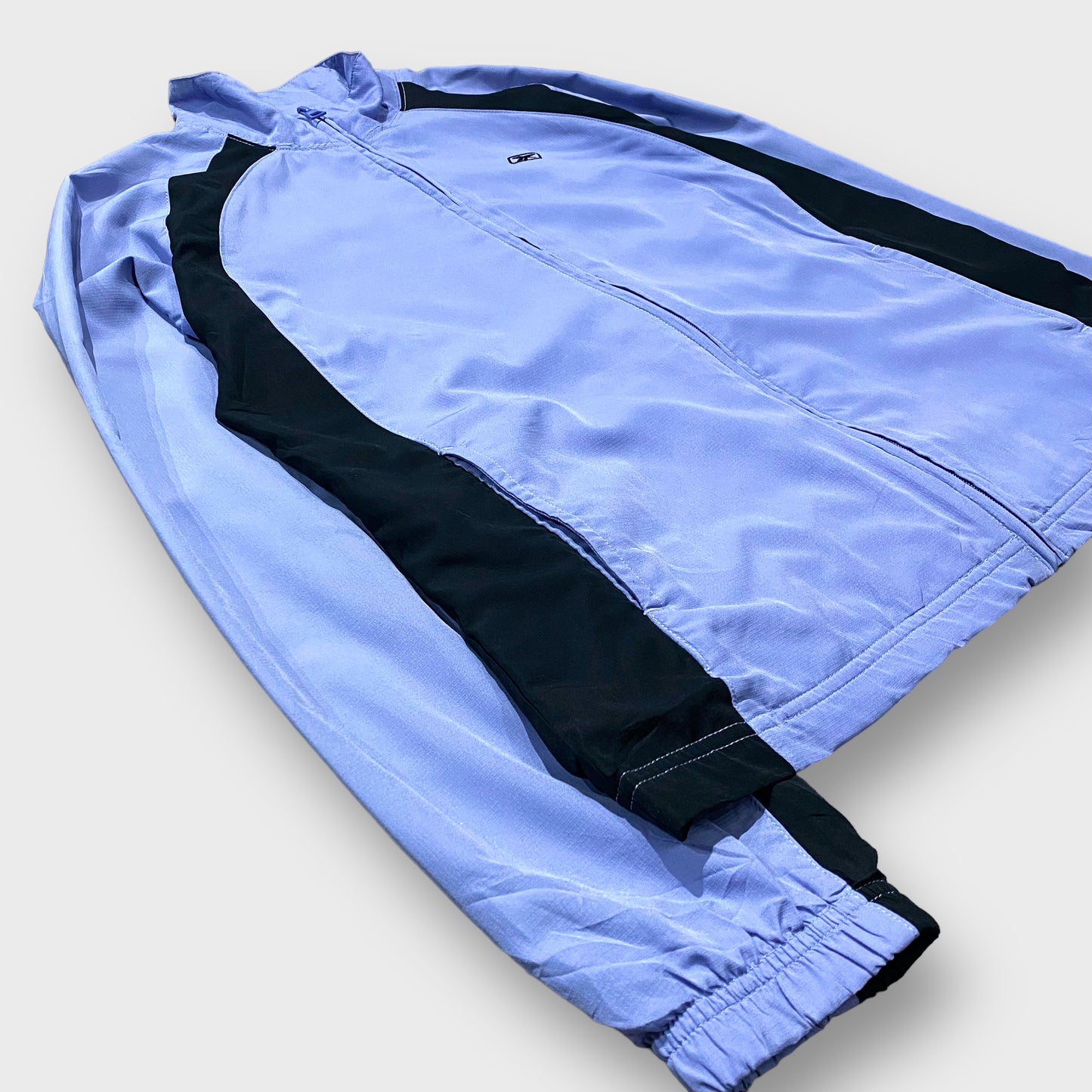 "REEBOK" Zip up nylon jacket