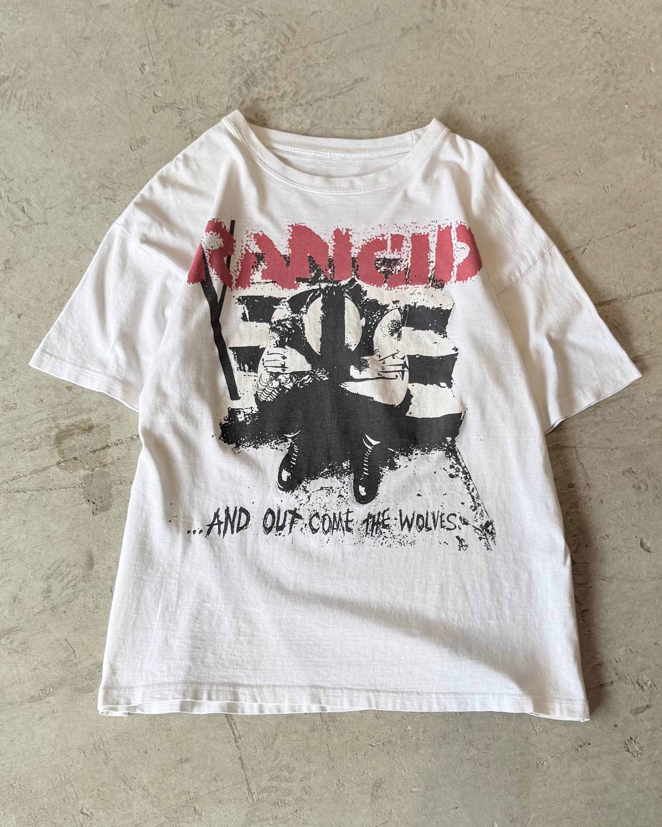 00's "RANCID"
band t-shirt