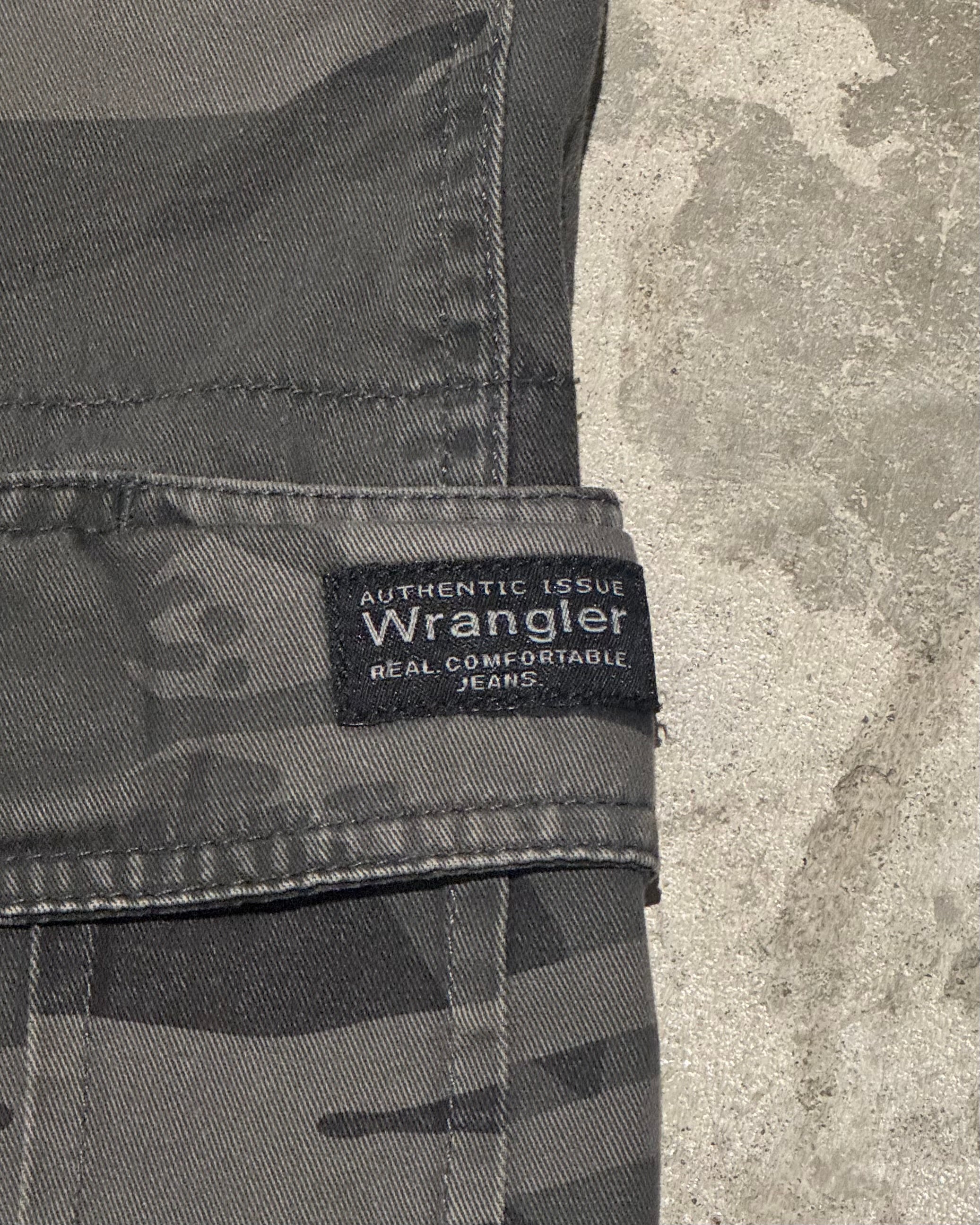 90-00’s “Wrangler” camouflage cargo short pants