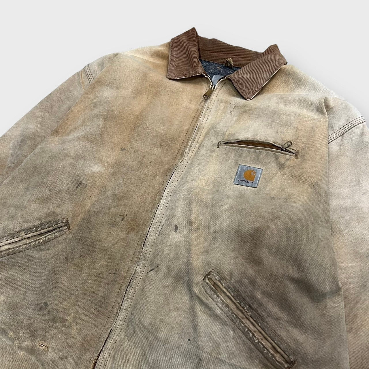 00’s "Carhartt"
Detroit jacket