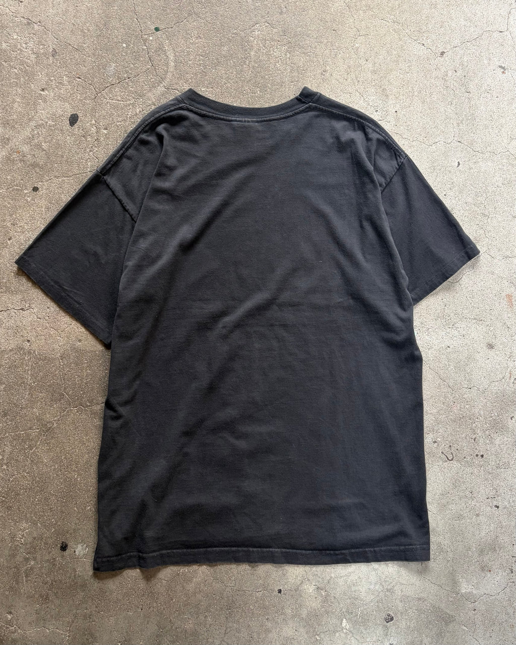 90’s “The Man in the Iron Mask”
Movie t-shirt X-large