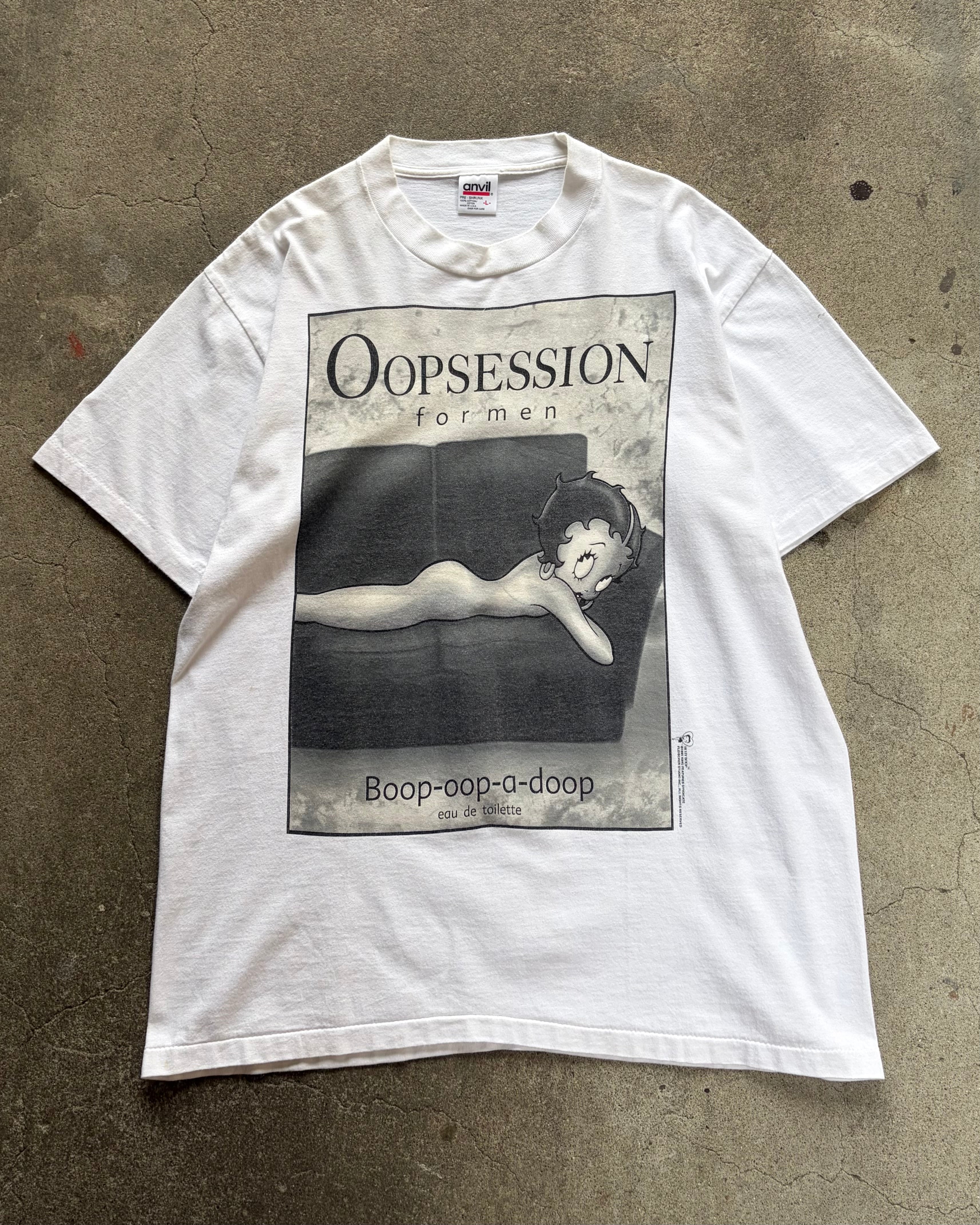 90’s Betty Boop
“Oopsession for men” character t-shirt large