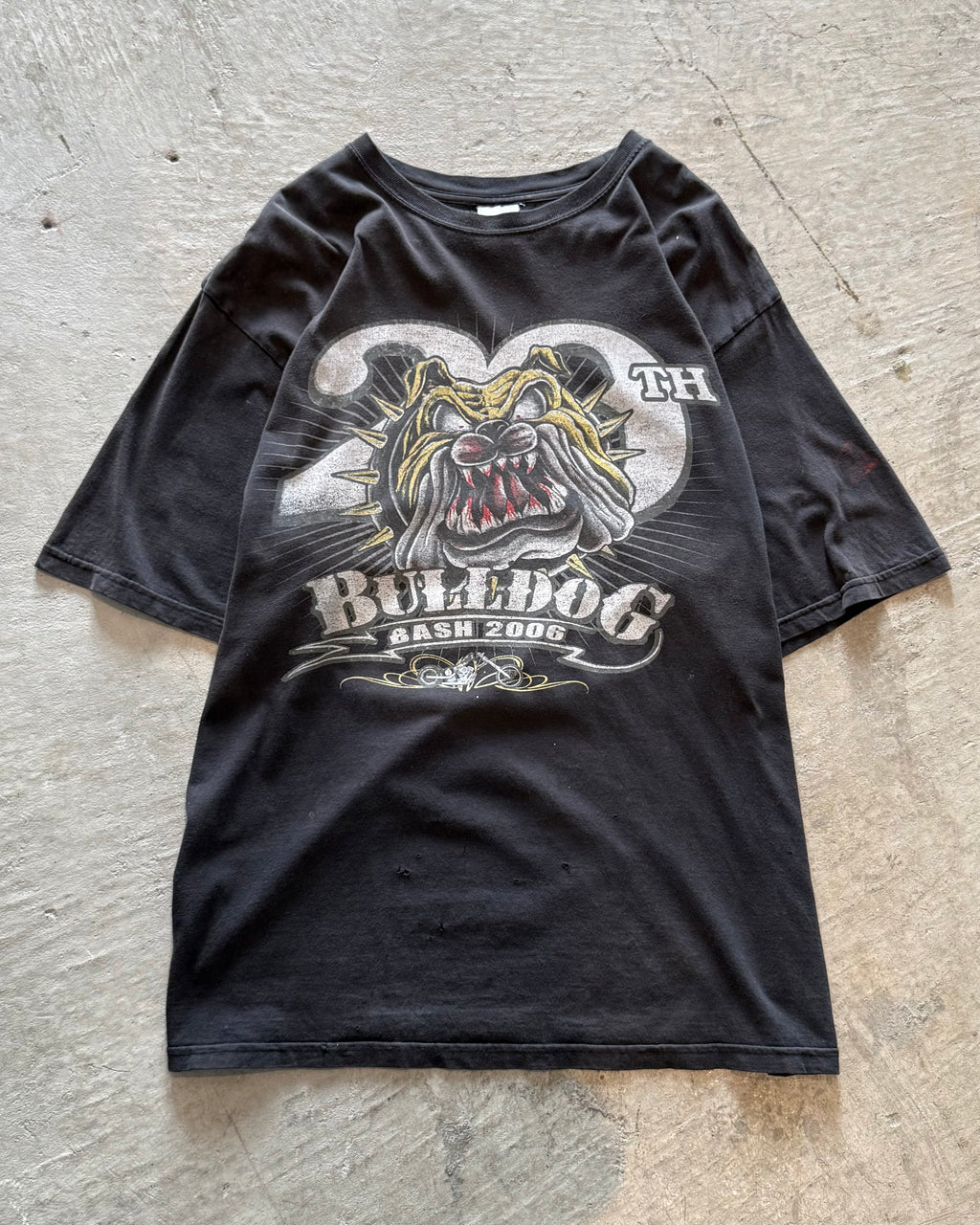 90’s “BULLDOG BAS” anniversary t-shirt x-large