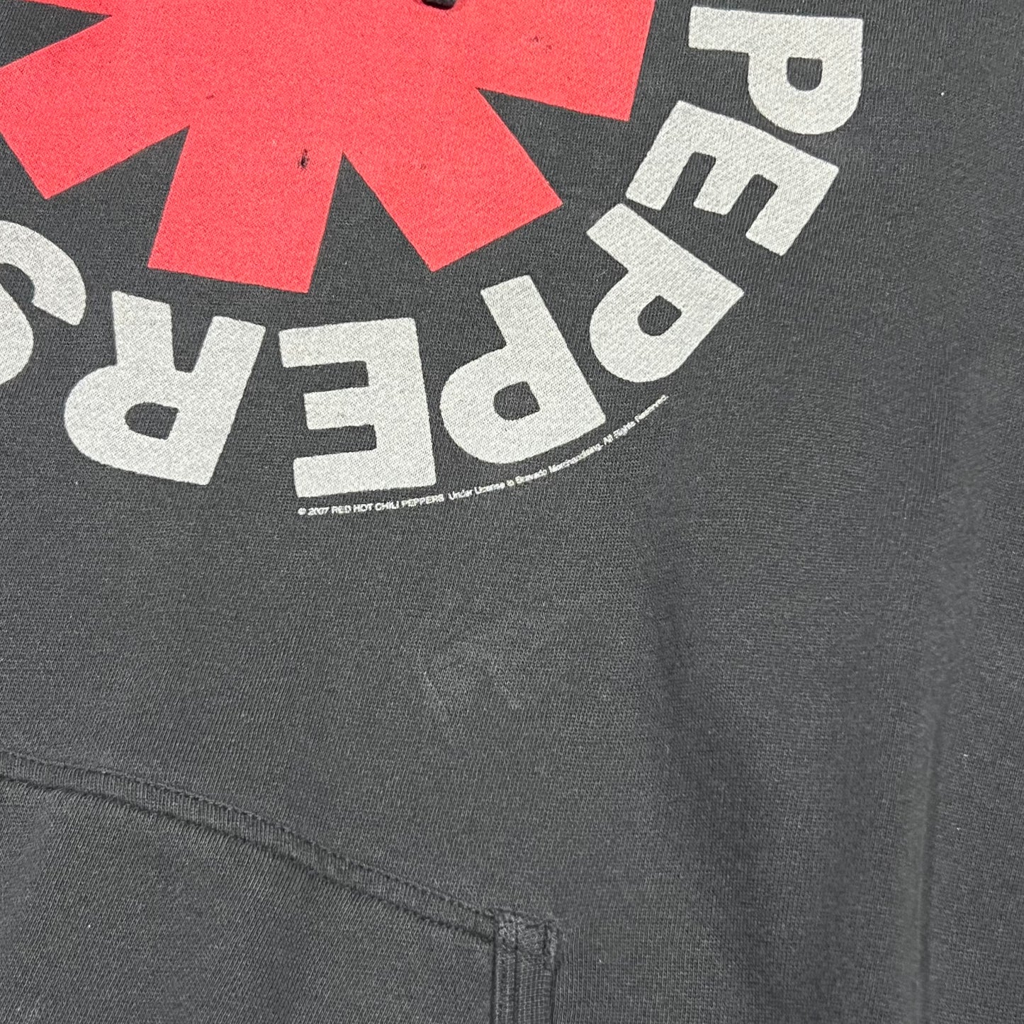 00’s “RED HOT CHILI PEPPERS” band hoodie