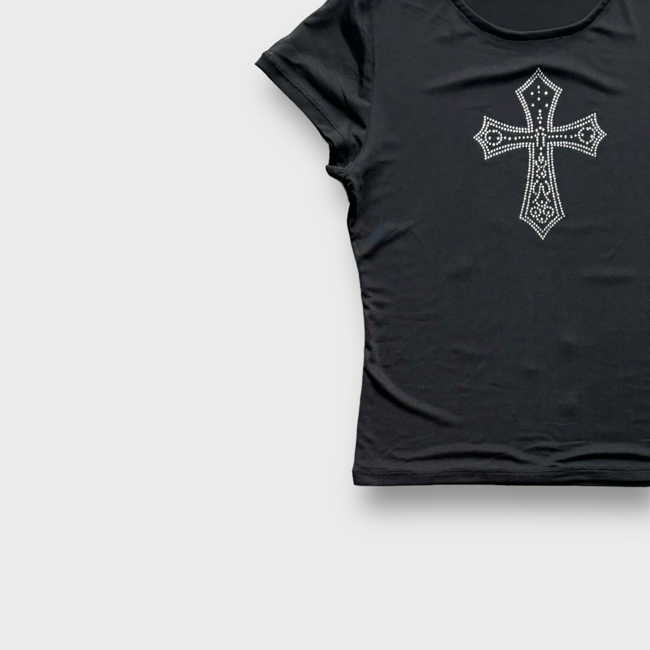 "Bella me" cross design sheer t-shirt