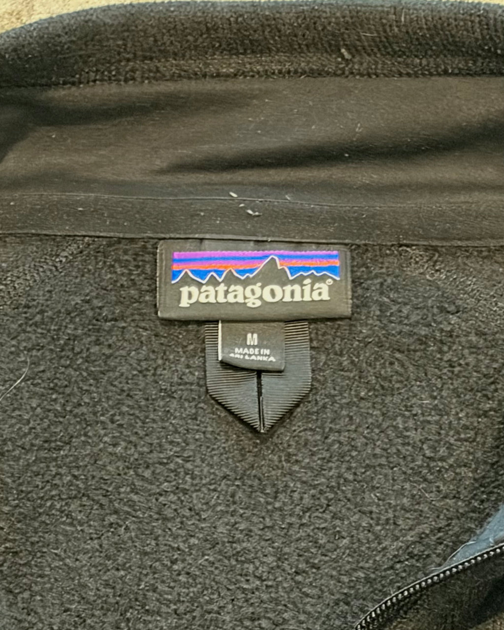00’s “Patagonia”
better sweater jacket MEDIUM