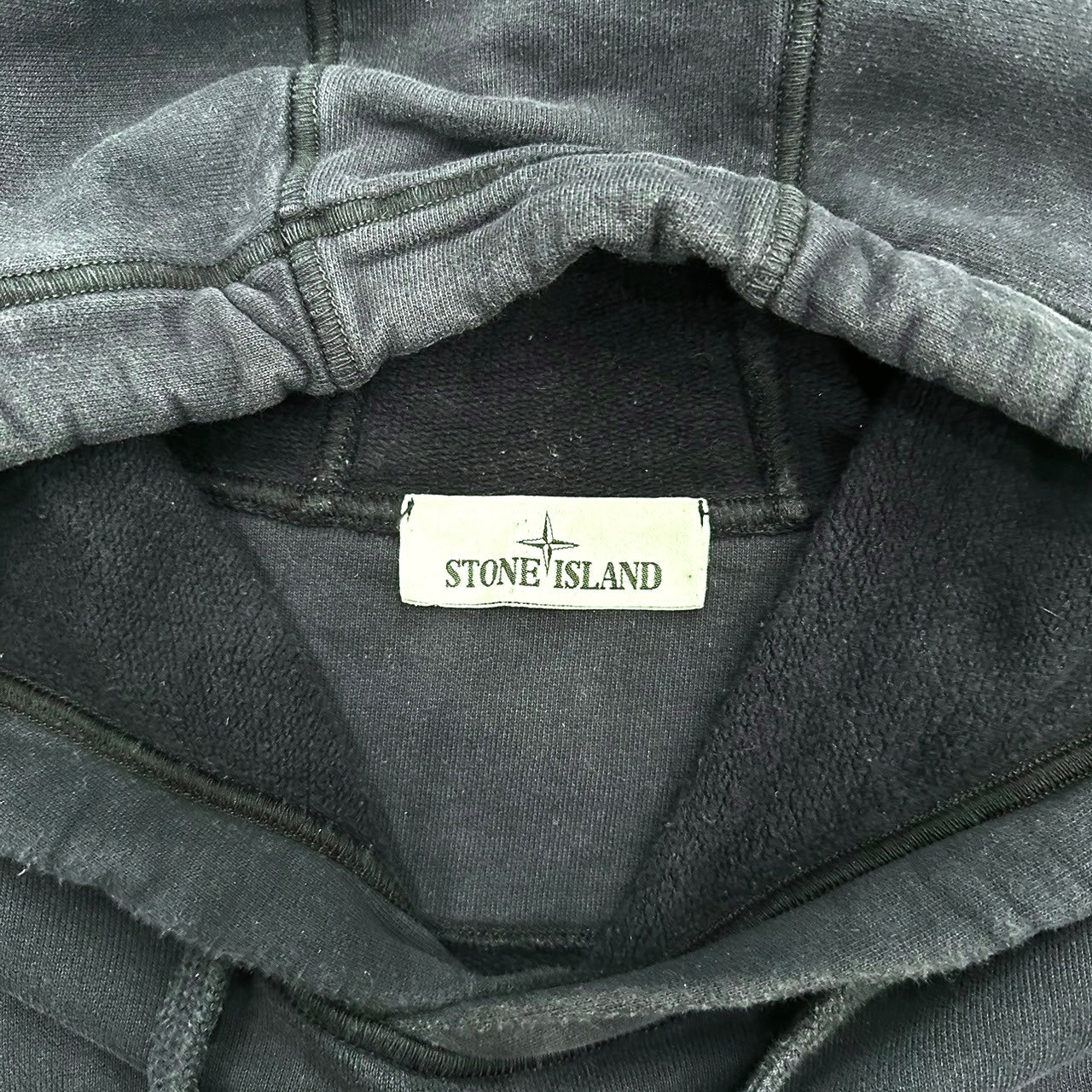 00's "Stone Island" pull over hoodie