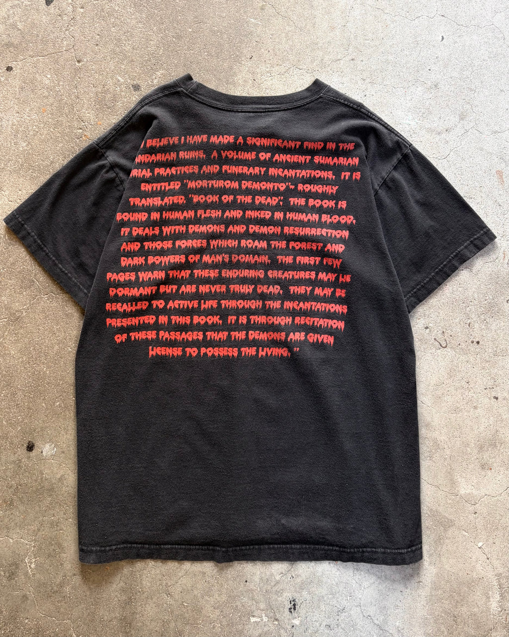 00’s “EVIL DEAD” movie t-shirt large