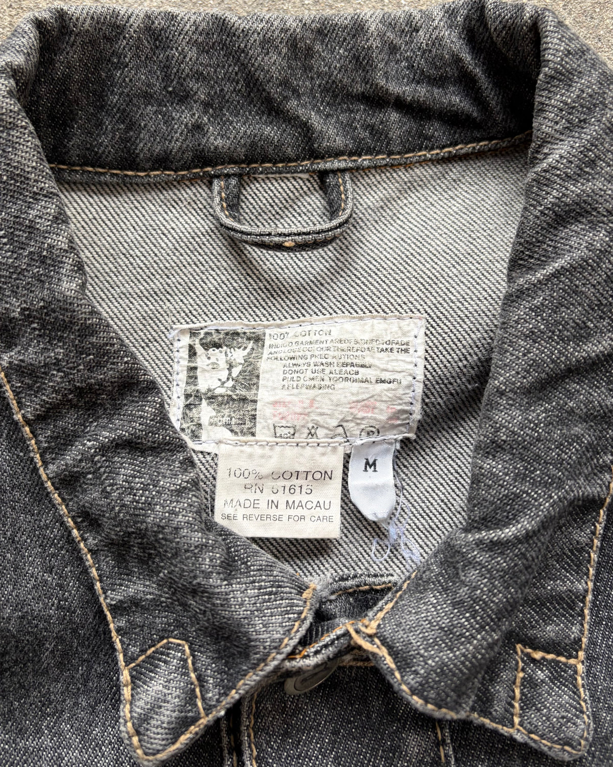 90-00’s denim jacket medium
