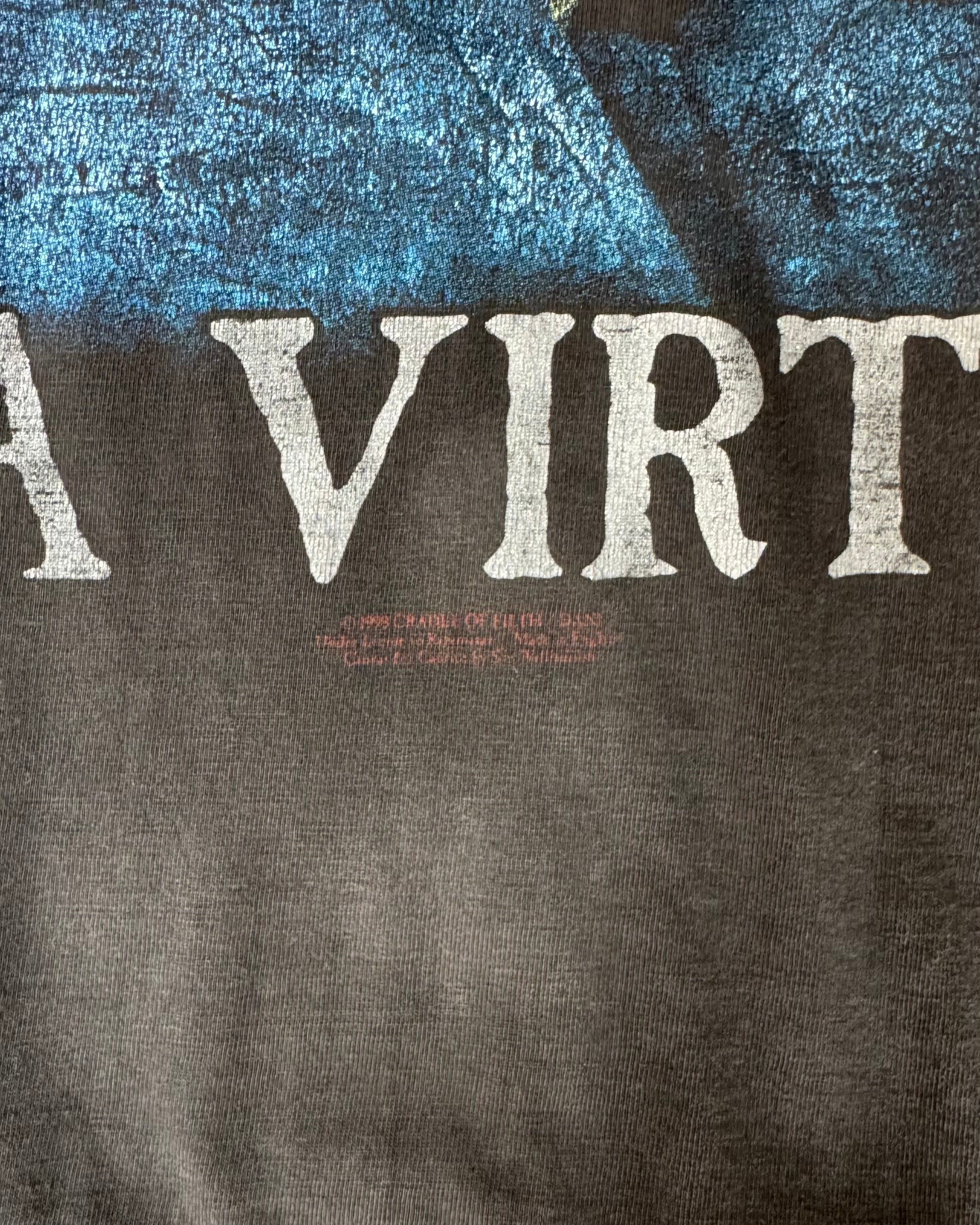 90’s Cradle Of Filth
“Decadence Is A Virtue” band t-shirt X-LARGE