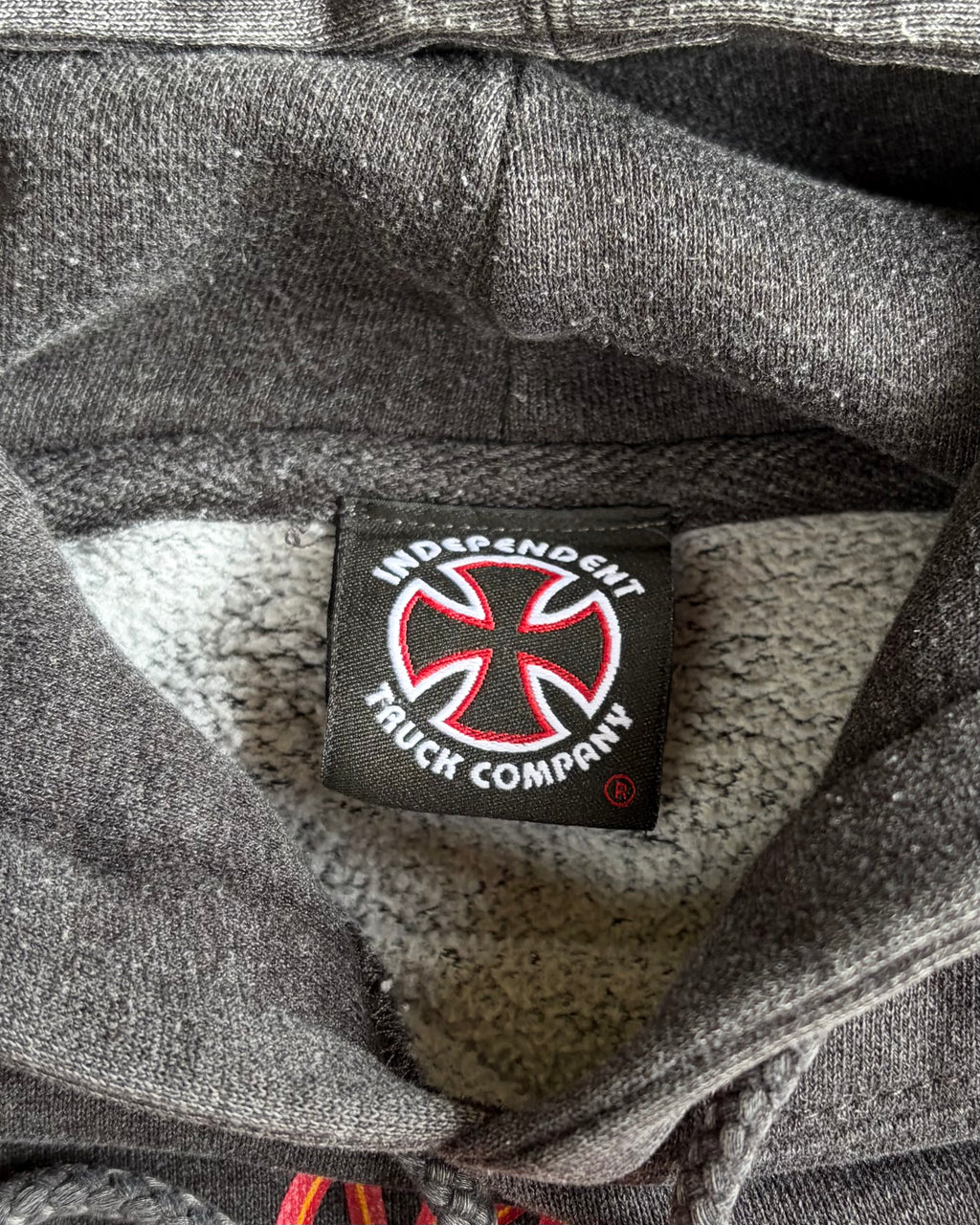 90’s-00’s “INDEPENDENT”
hoodie large