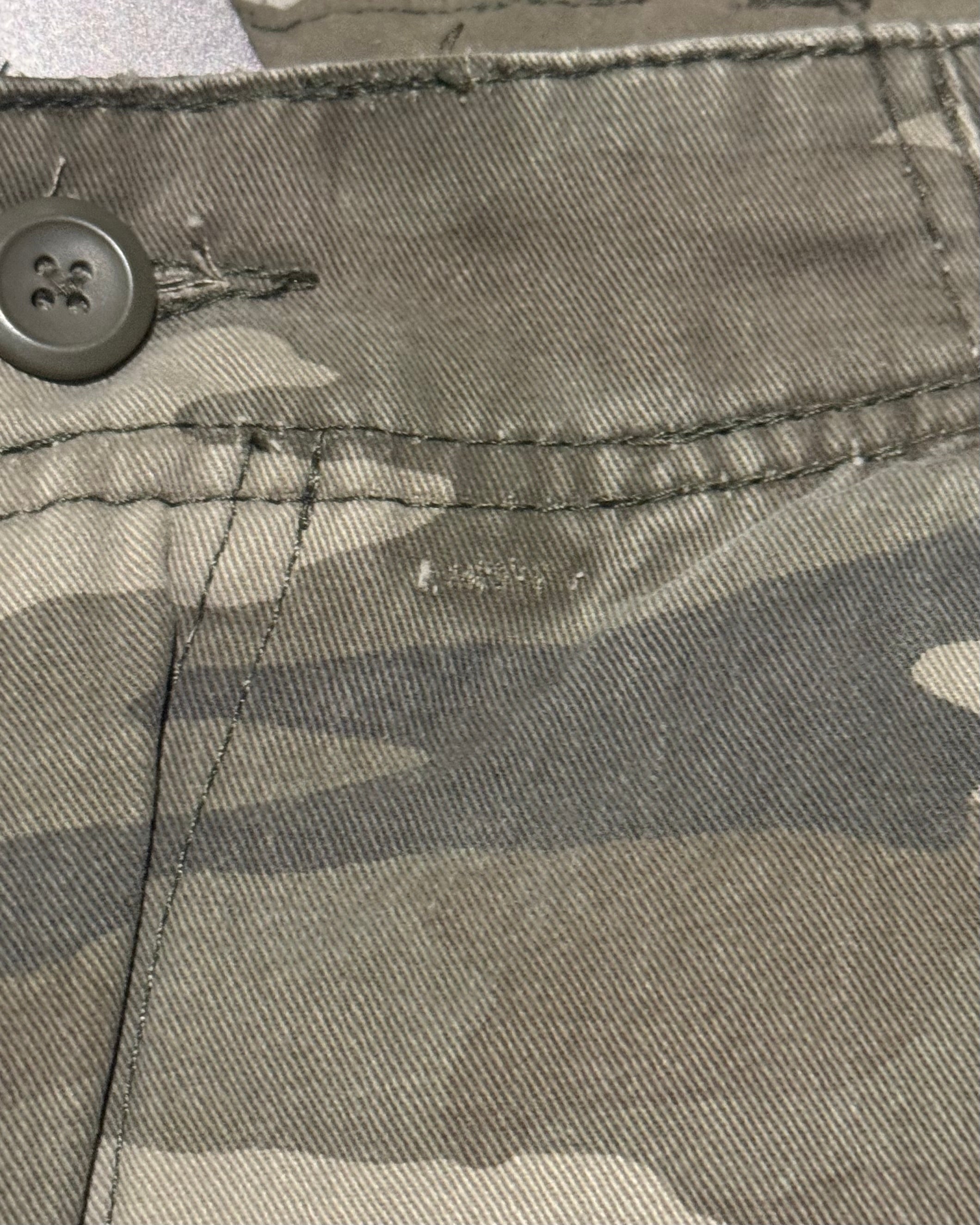 90’s camouflage cargo short pants