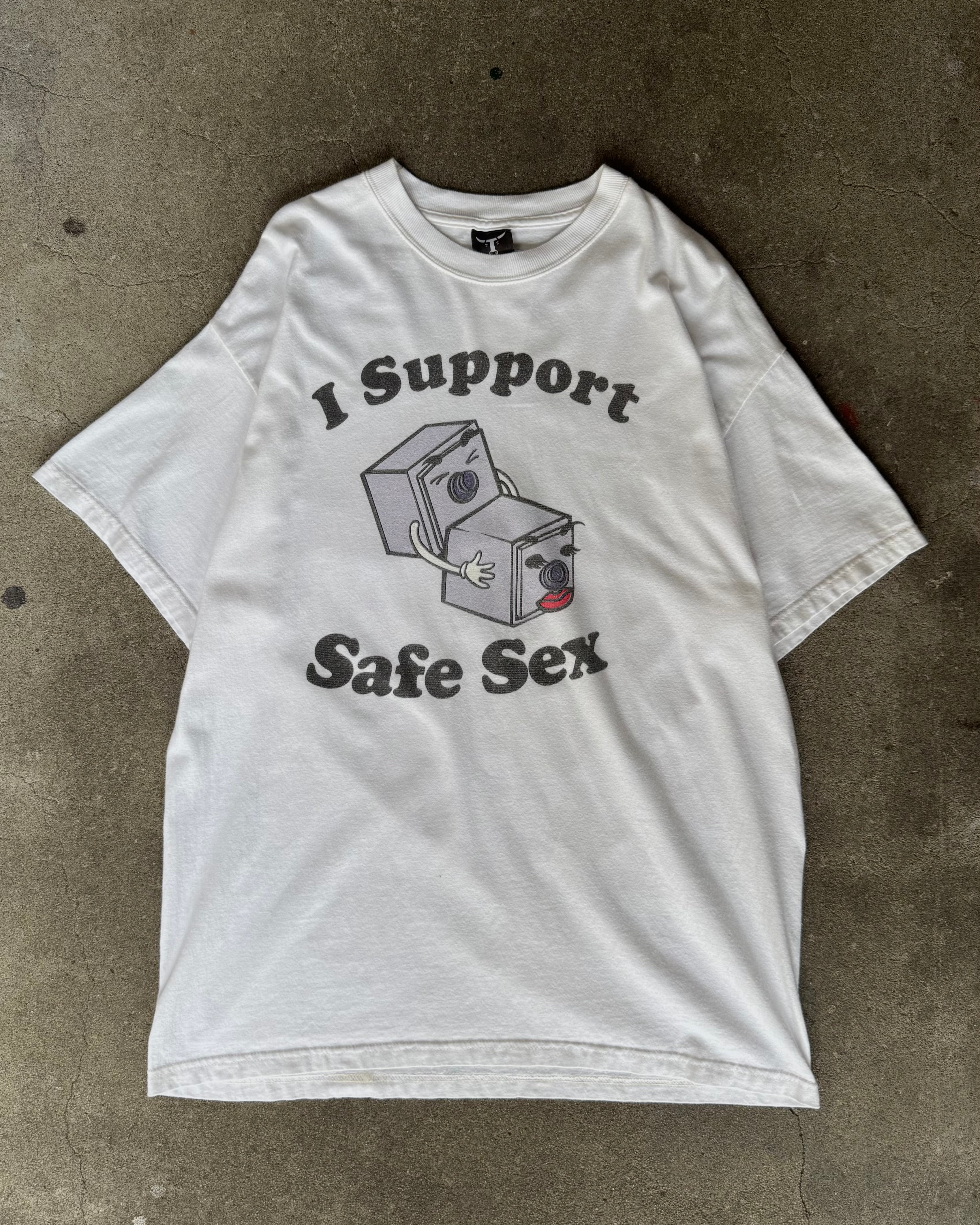 00’s EROTIC t-shirt