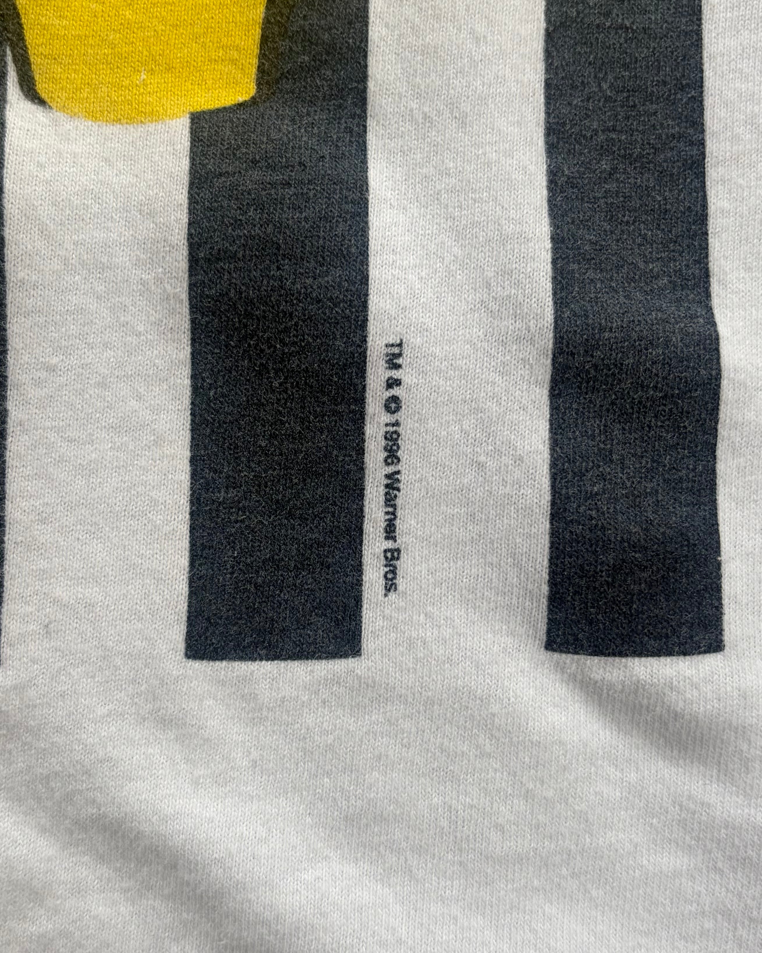 00’s “tweety” character t-shirt