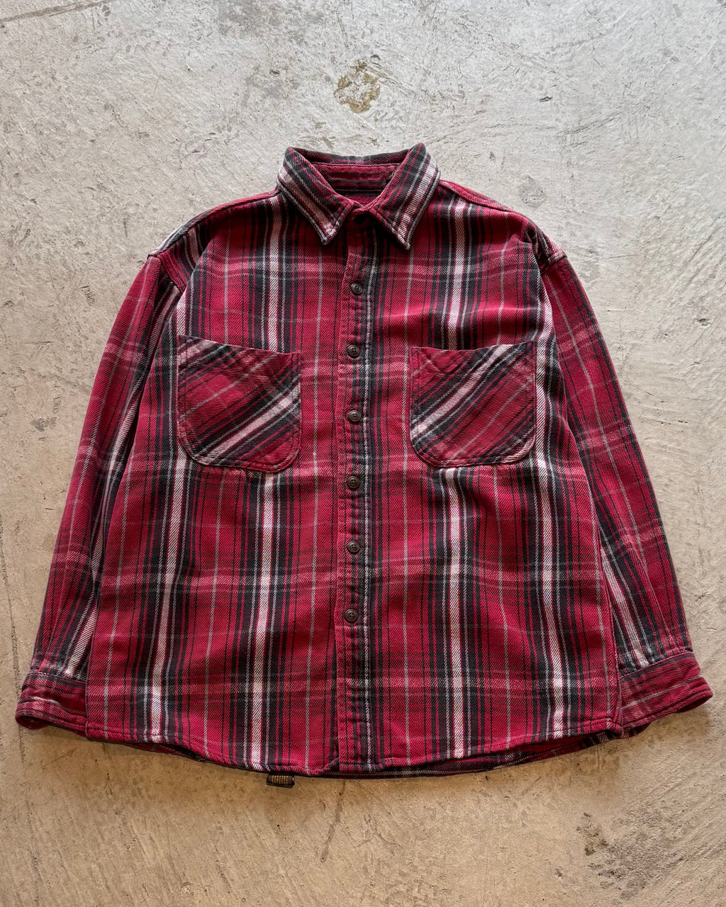 90’s “St. John’s Bay”
heavyweight flannel shirt MEDIUM