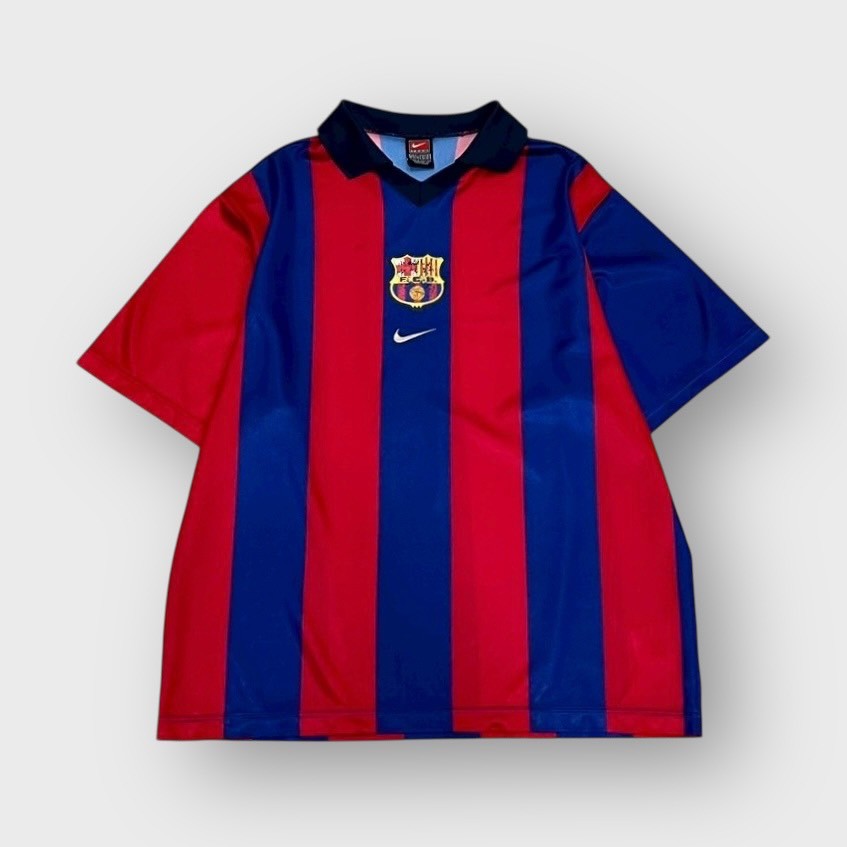 00’s “NIKE”
“FC Barcelona” team shirt