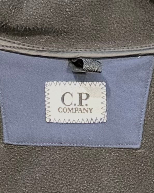 00’s “C.P COMANY”
shell goggle jacket