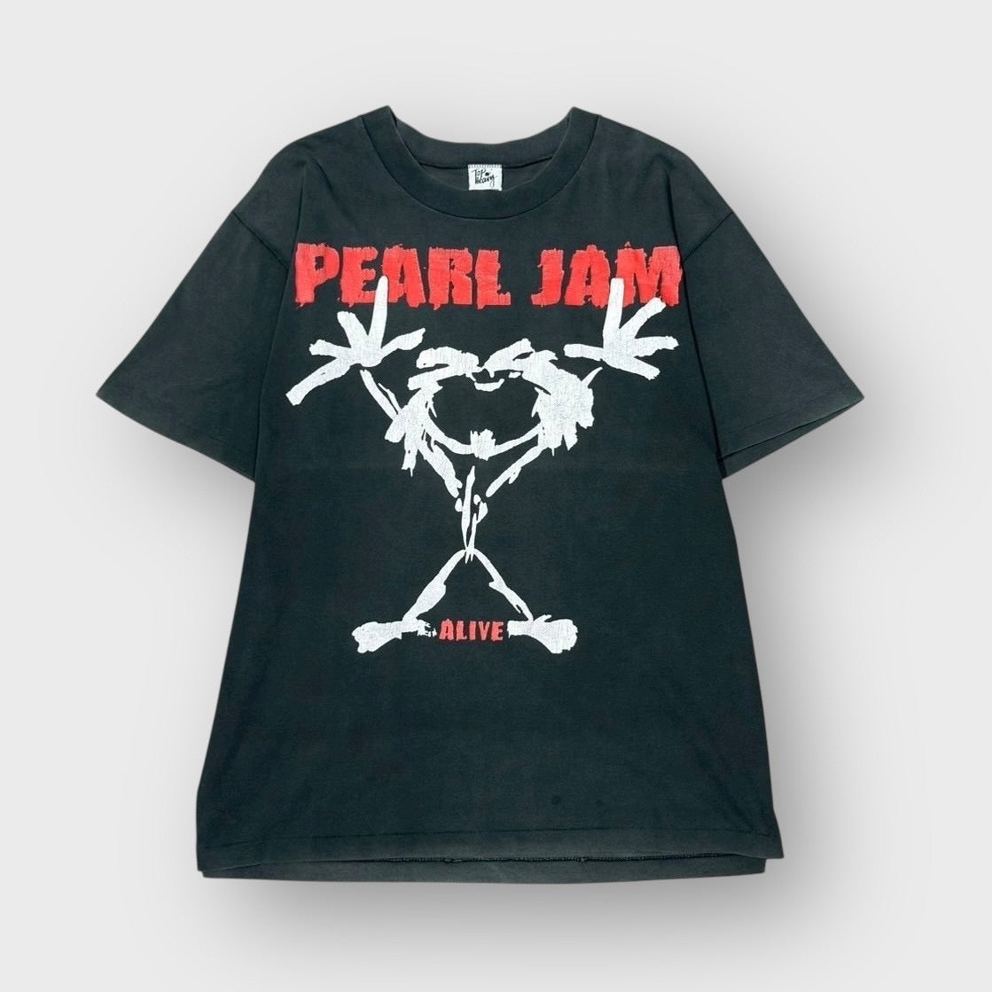 90’s “PEARL JAM”
“Alive” t-shirt