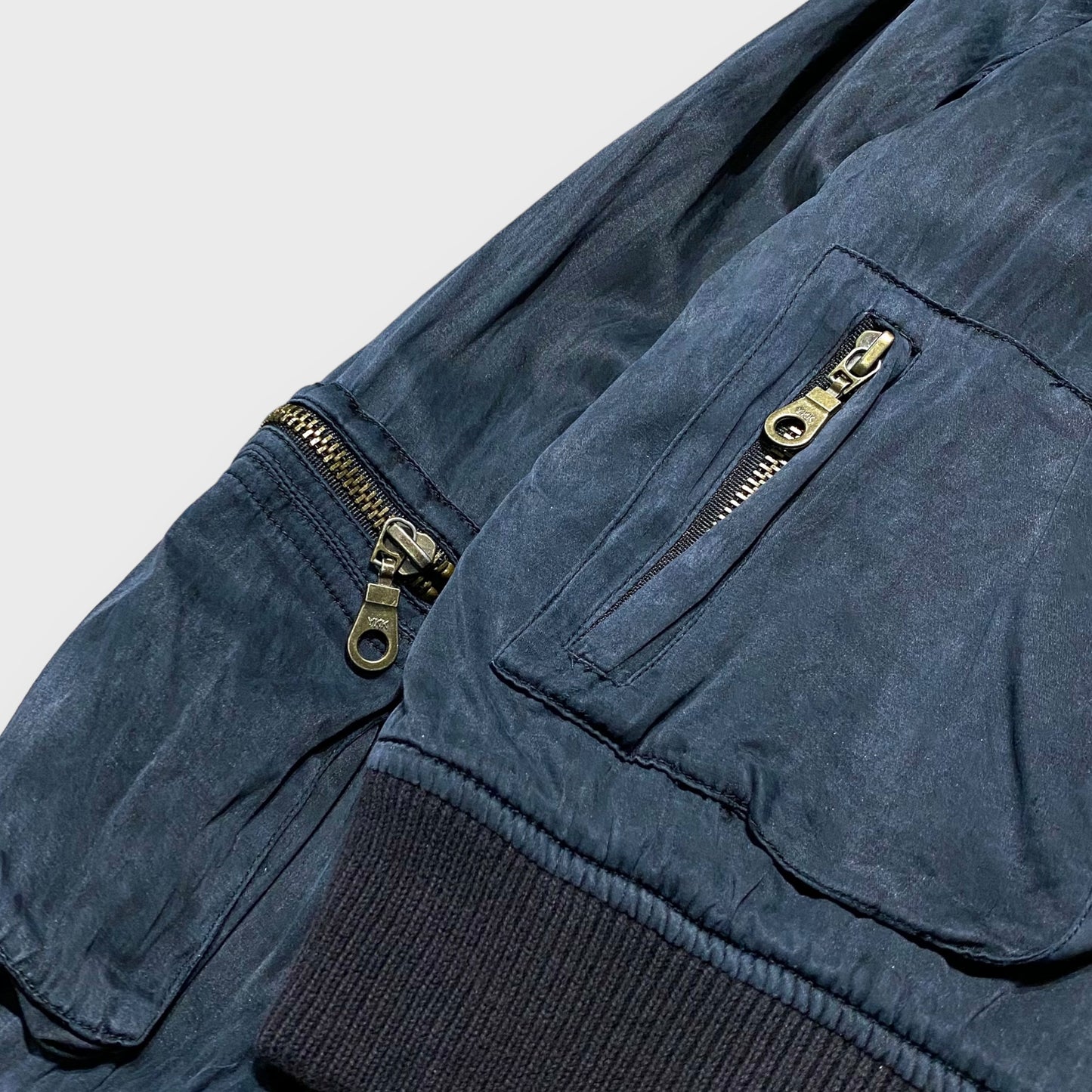 "GRAB" Short length multi pocket jacket