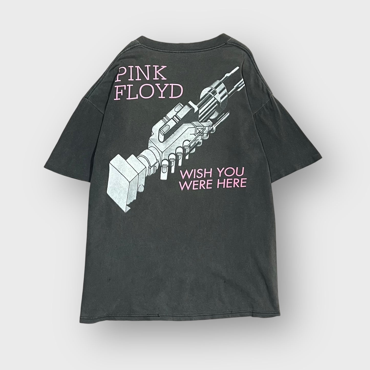 90’s PINK FLOYD
“Wish you were here” t-shirt