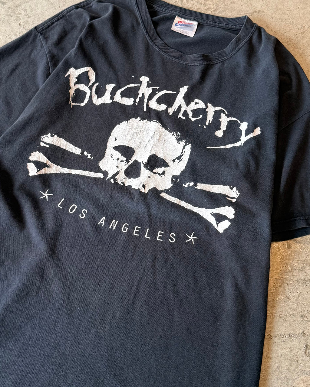 00's "Buck cherry"
tourt-shirt