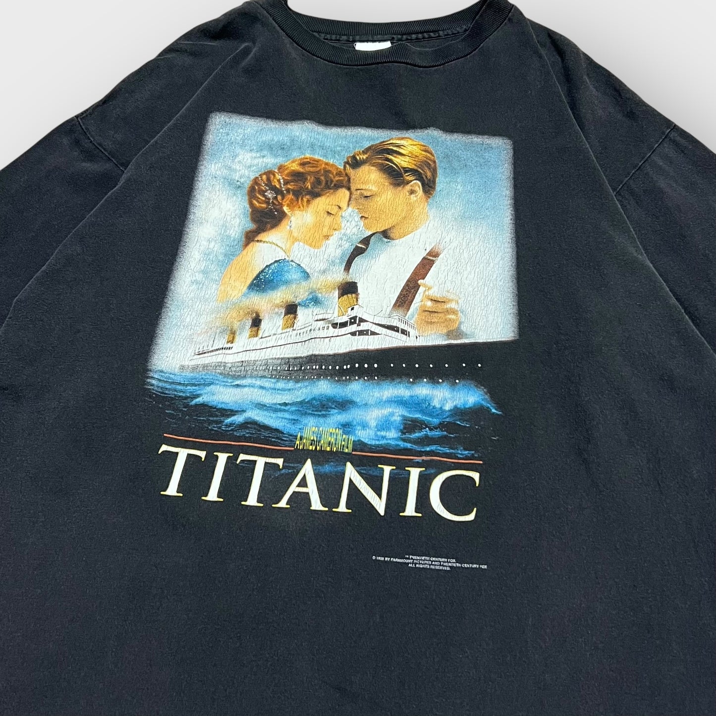 90’s “TITANIC” movie t-shirt