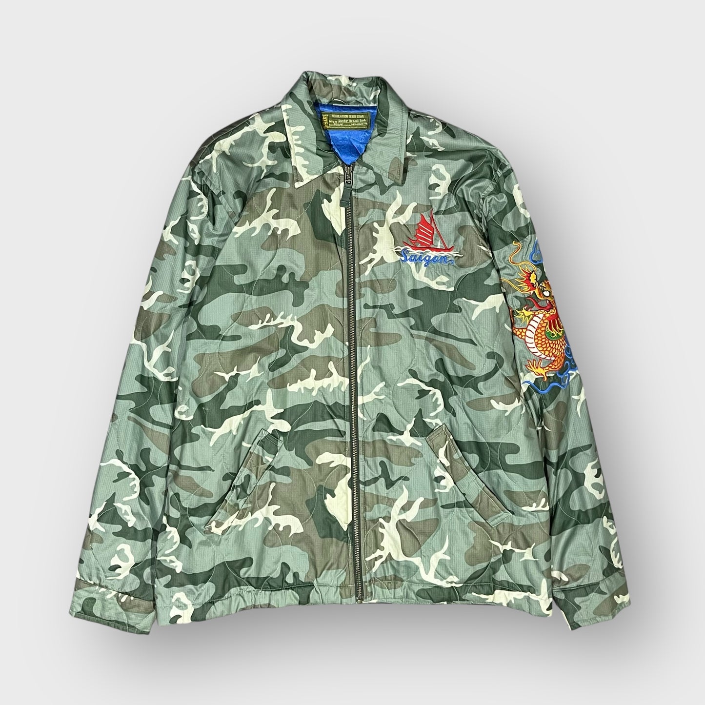 90’s-00’s “lucky brand” camouflage souvenir jacket