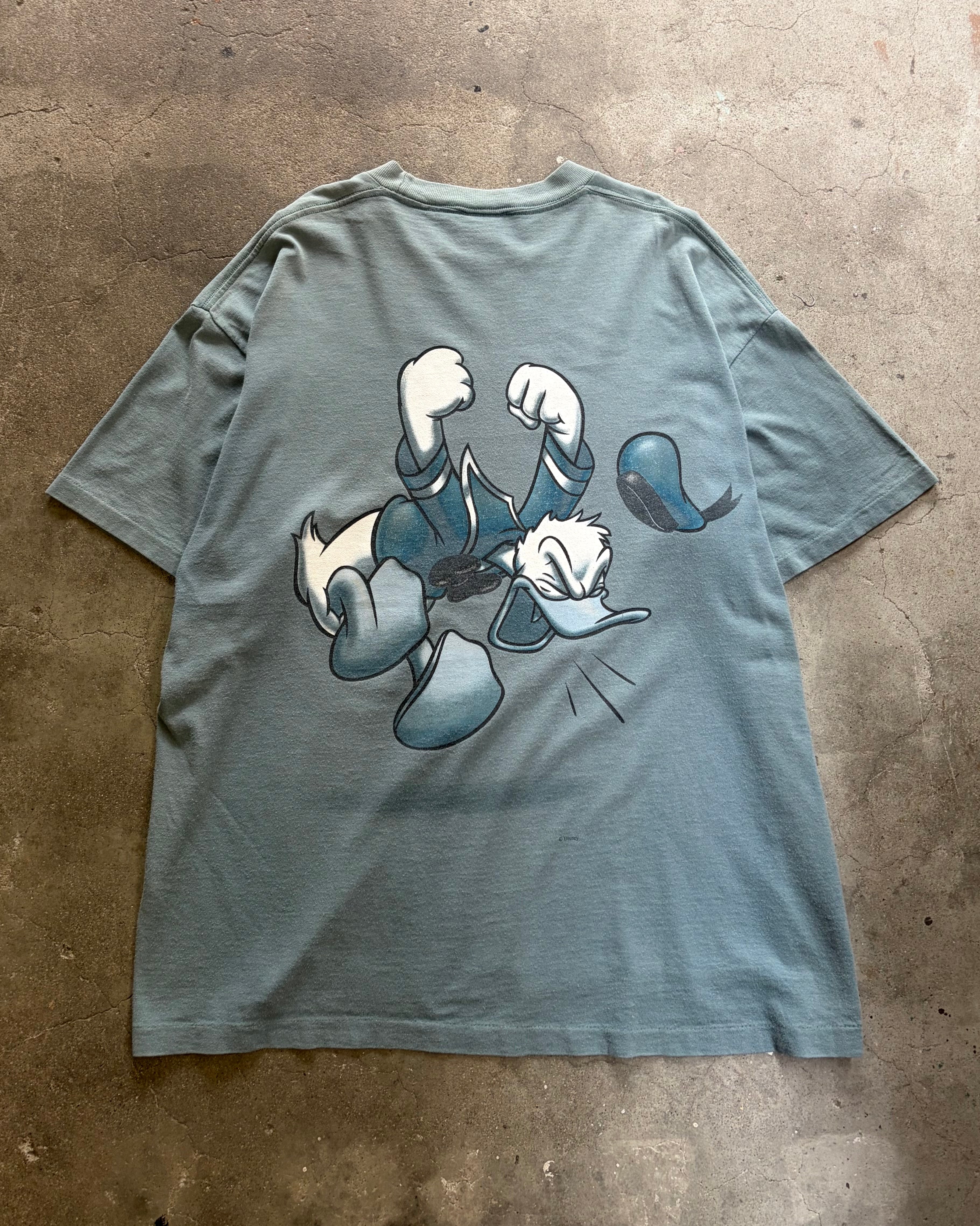 90’s “DONALD DUCK” character t-shirt x-large