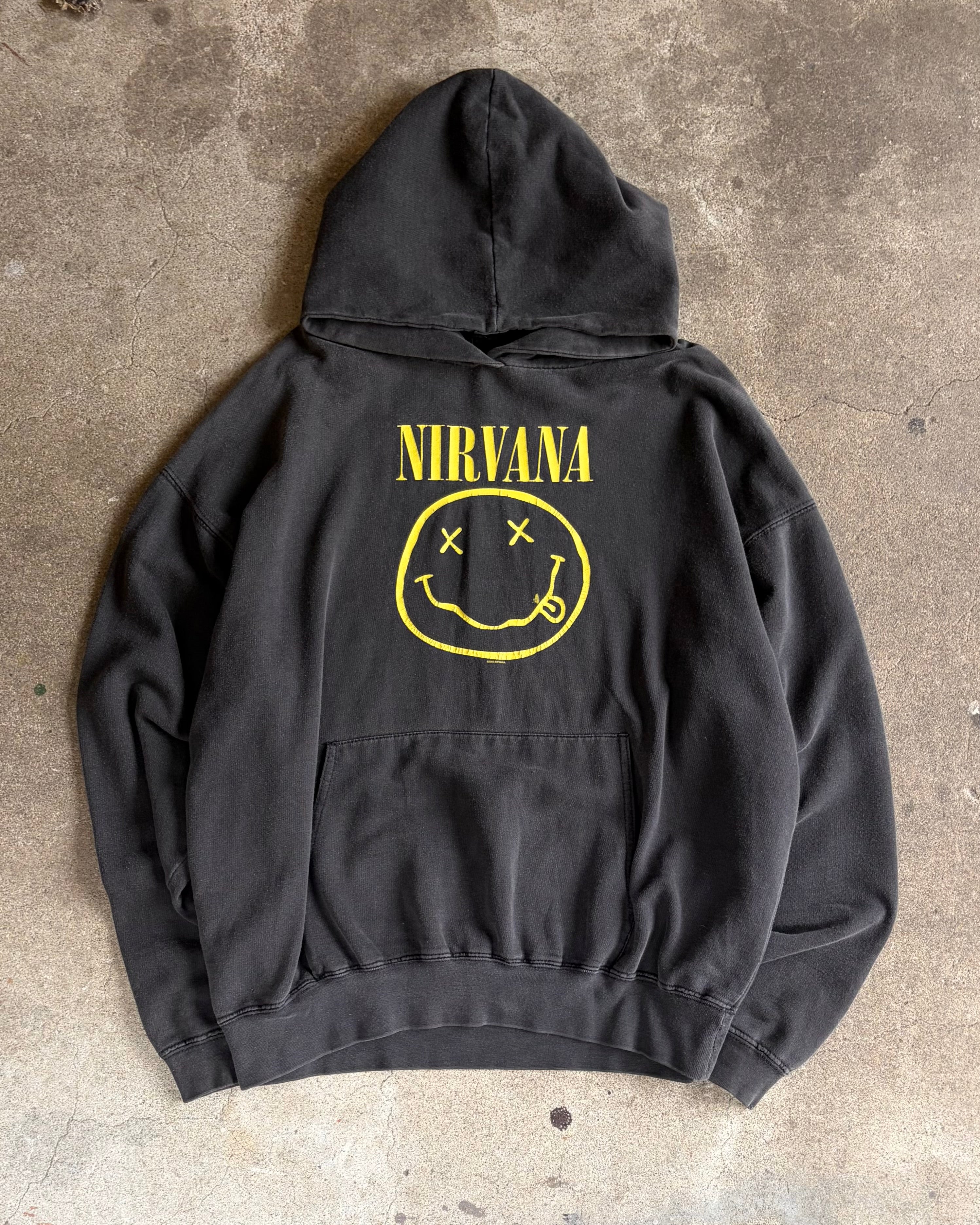 00’s “NIRVANA” band hoodie