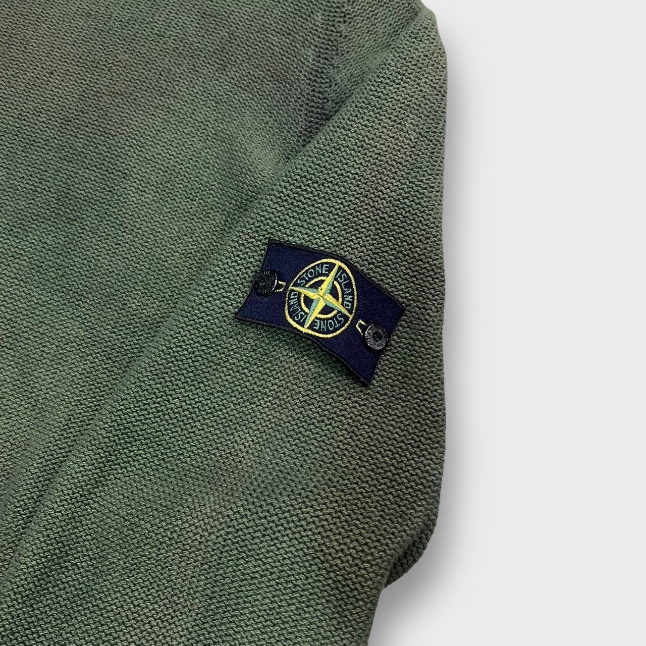 00's "STONE ISLAND"
Crew neck knit