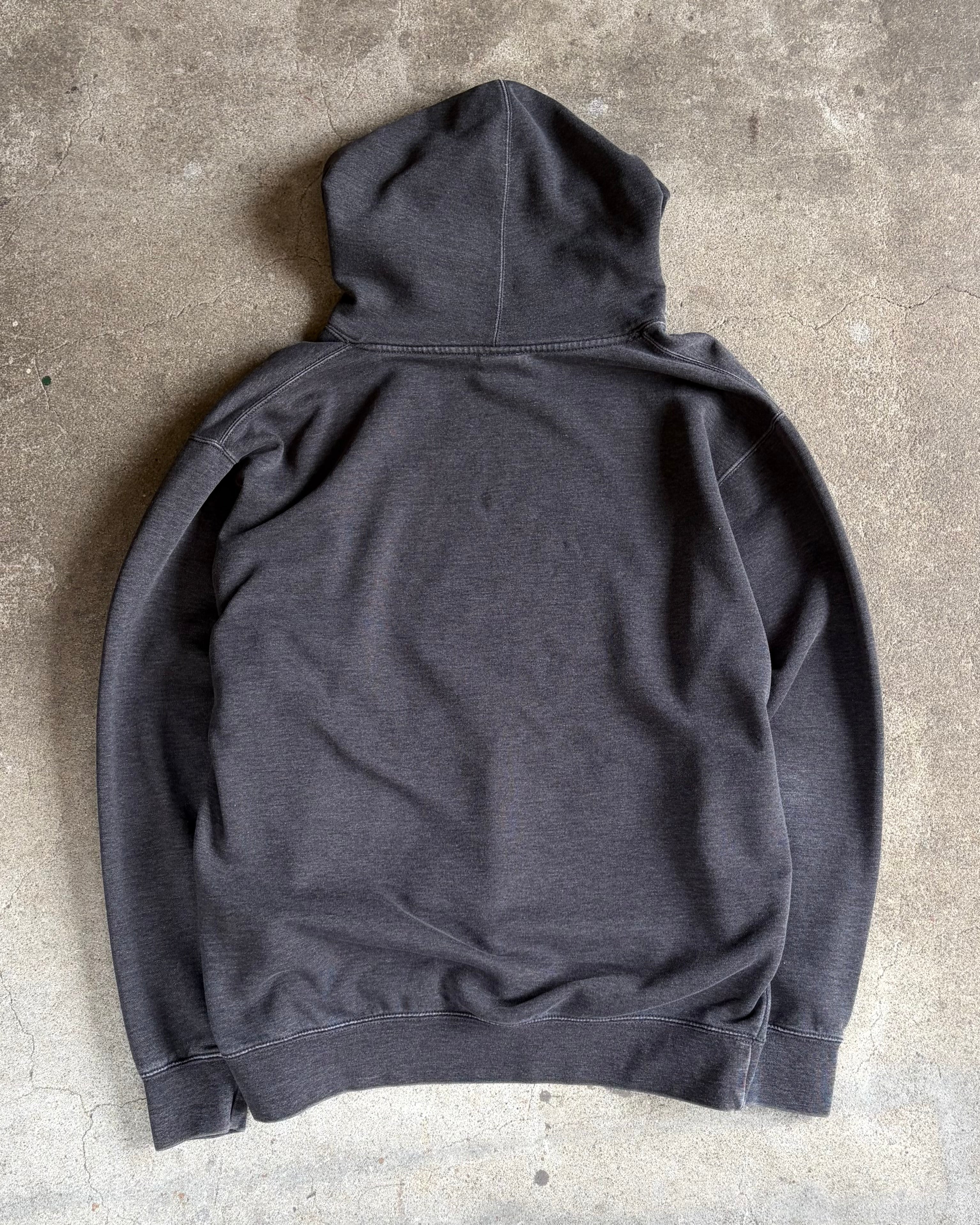 90’s-00’s “INDEPENDENT”
hoodie large