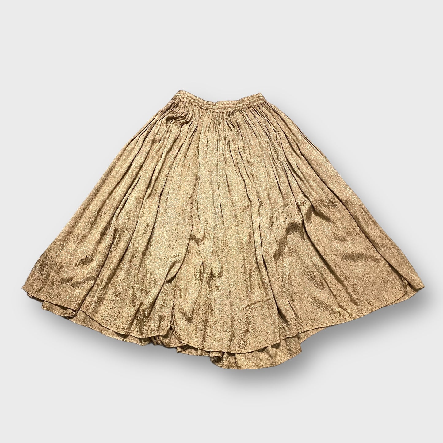 Flower pattern satin skirt