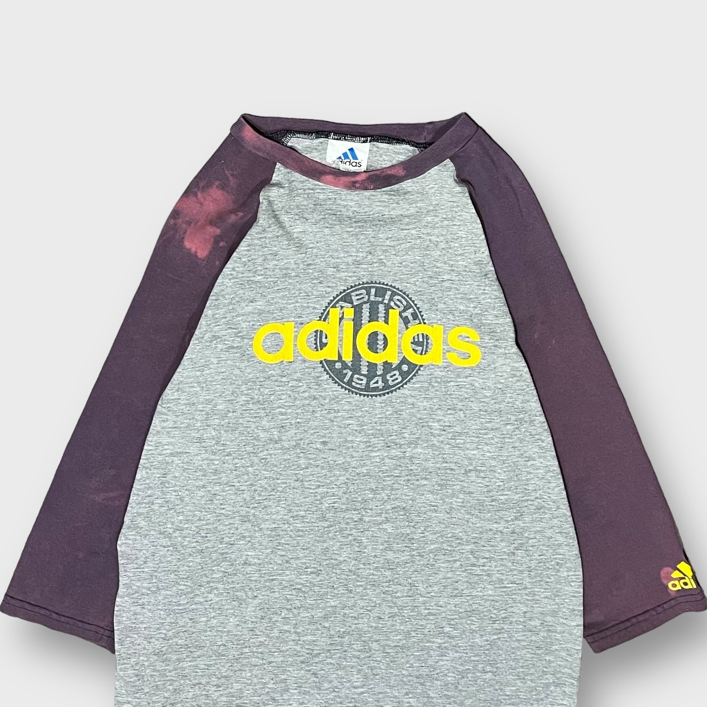 90’s “adidas” raglan t-shirt