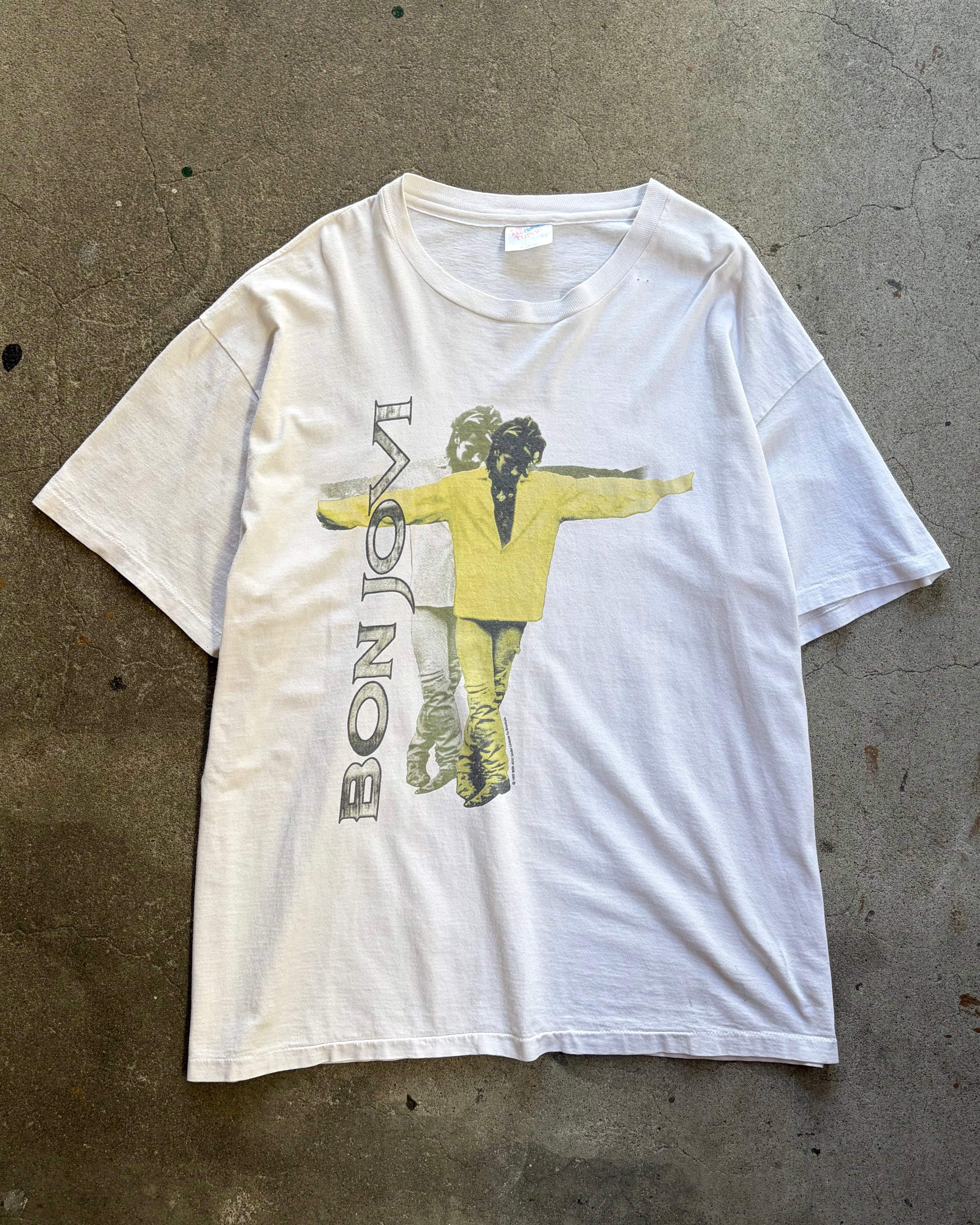 90’s-00’s Bon Jovi
“Keep The Faith” t-shirt X-large
