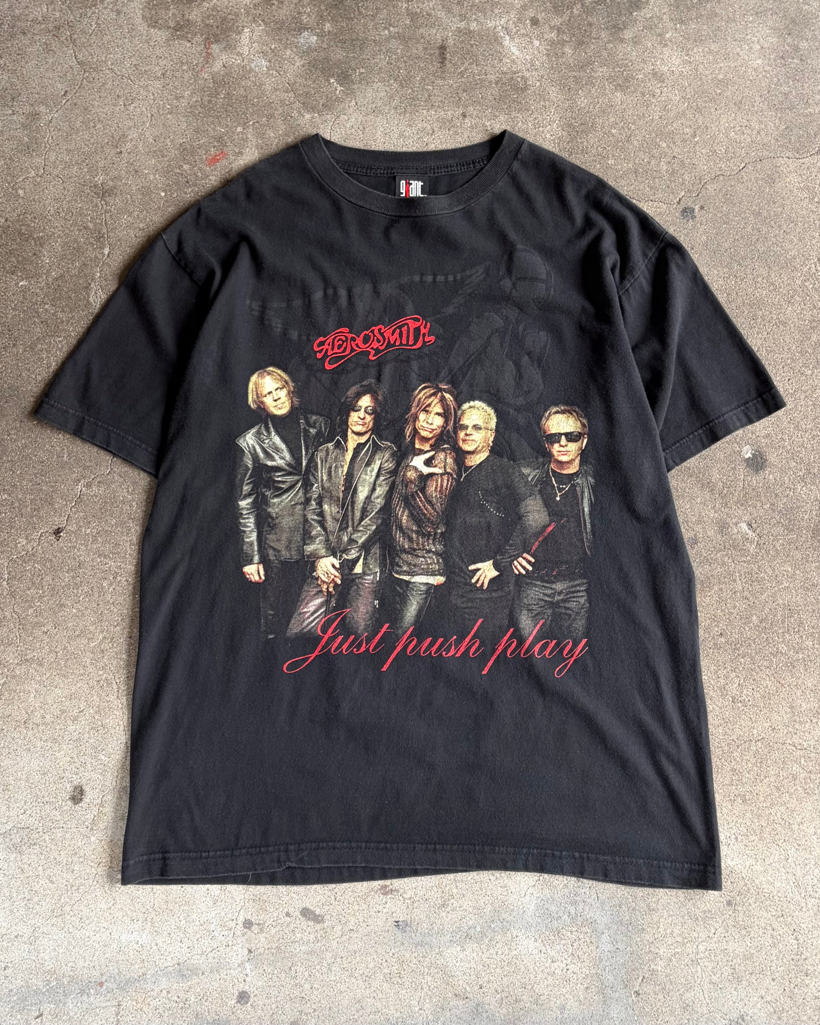 00’s AEROSMITH“Just Push Play” World Tour 2001 t-shirt LARGE