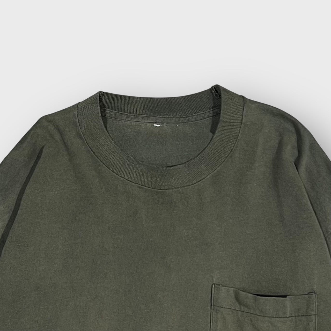 90’s “Marlboro”
“Snake Pass” company t-shirt