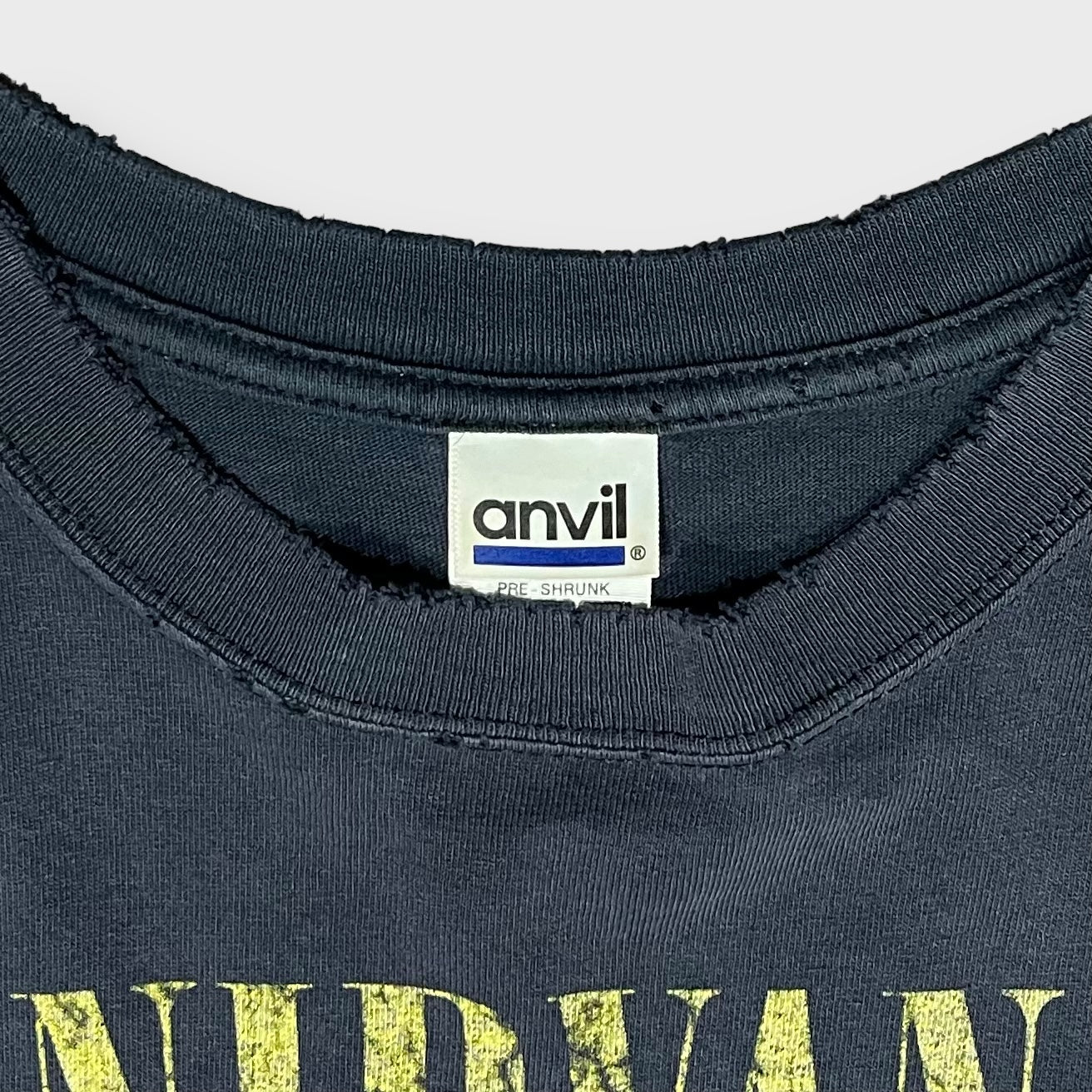 00’s  “NIRVANA” band t-shirt