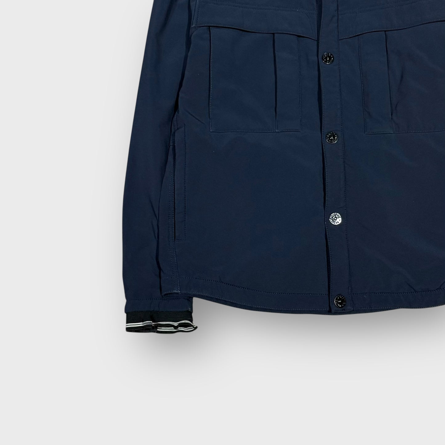 00’s “STONE ISLAND”
soft shell-r jacket